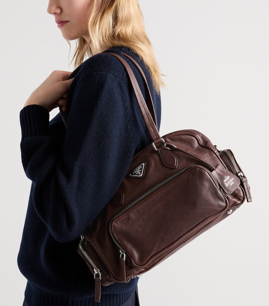 Large Washed Leather Shoulder Bag F0324 Image 9