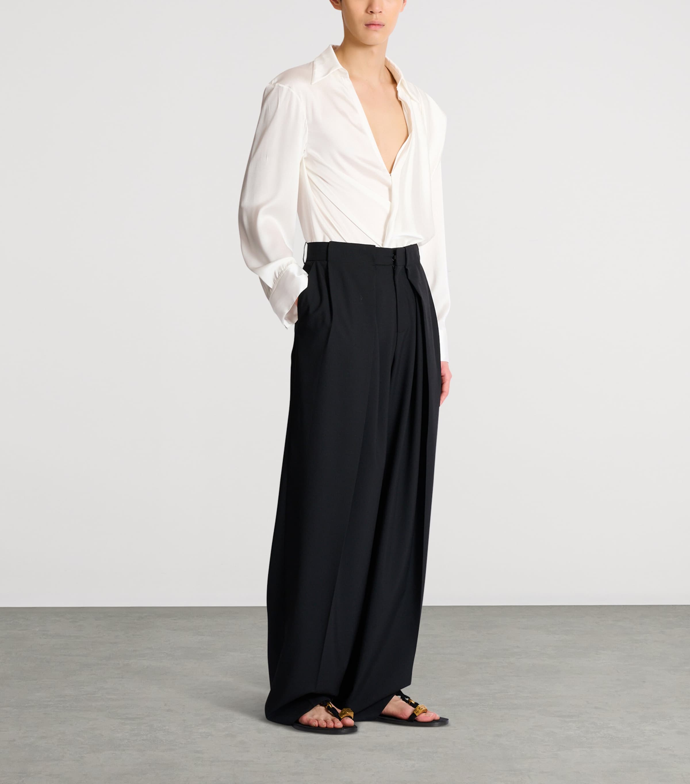 Balmain Mens Wool Twill Pleated Trousers Noir Image 4