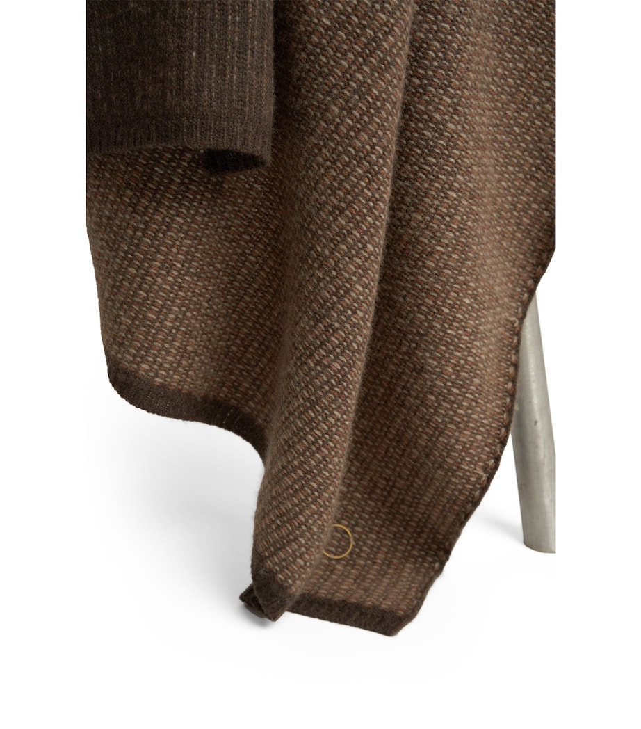 Cashmere Quadro Throw (180cm x 120cm) CHOCOLATE_CARAMEL Image 3