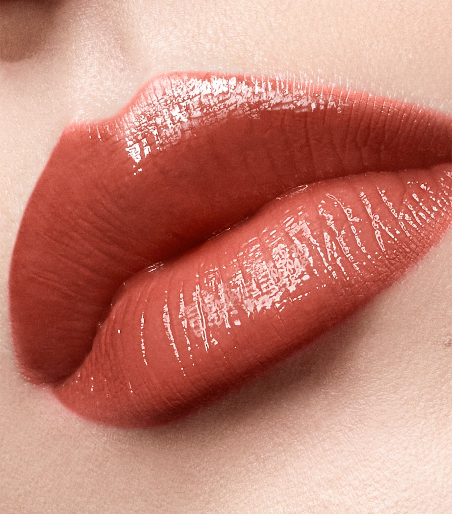Rouge Stiletto Glossy Shine Lipstick BAREROCOCOT 013S Image 3