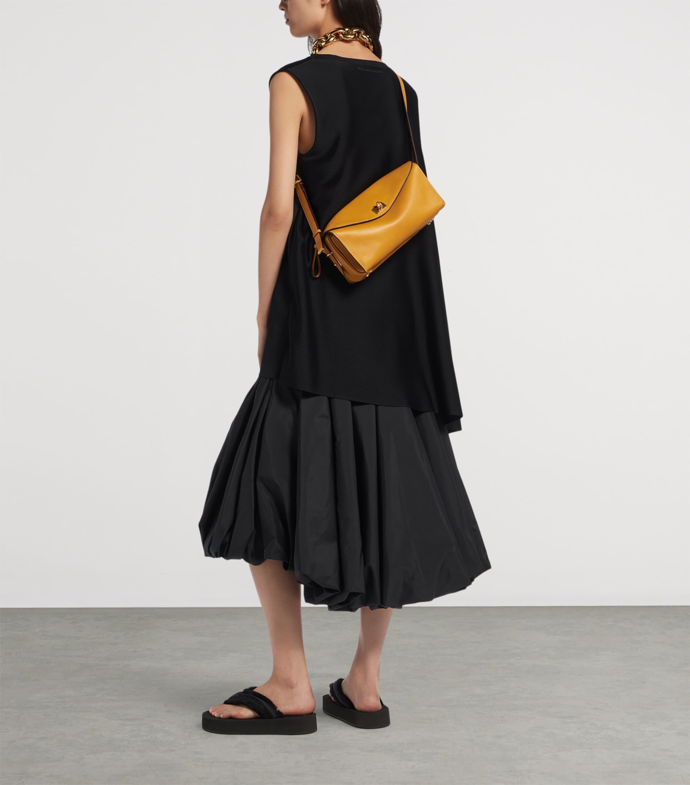 Balenciaga Medium Leather Le 7 Shoulder Bag Image 2