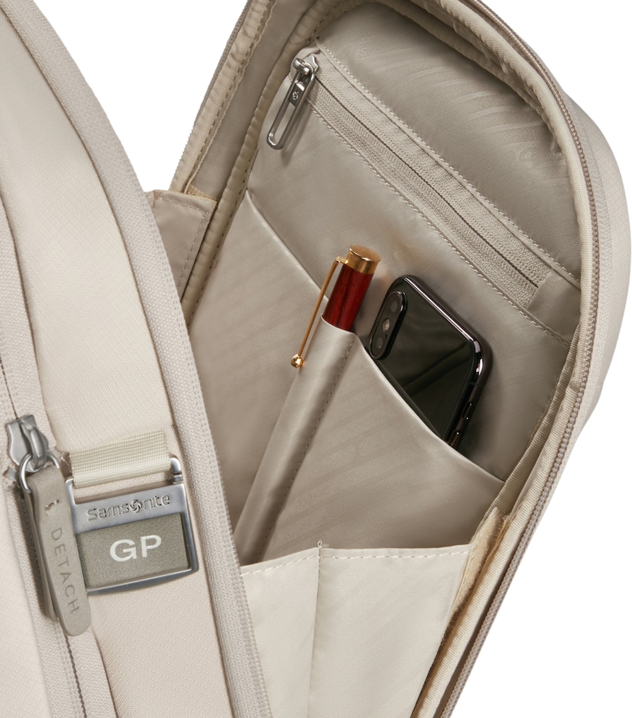 Paralux 2-In-1 Travel Backpack STONE GREY 1830 Image 9