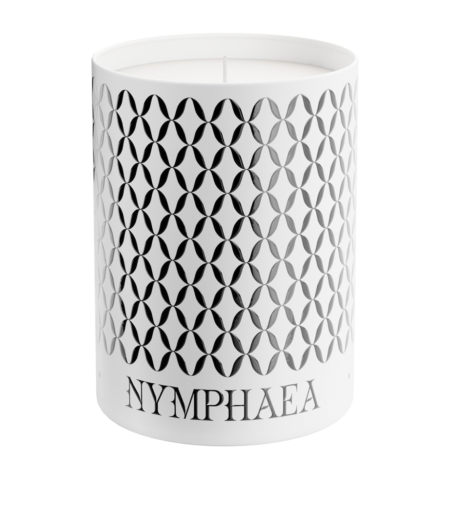 Commune Nymphaea Lux Scented Candle Image 6