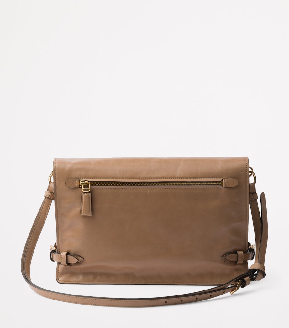 Medium Leather Flap Shoulder Bag F0LT6 Image 3