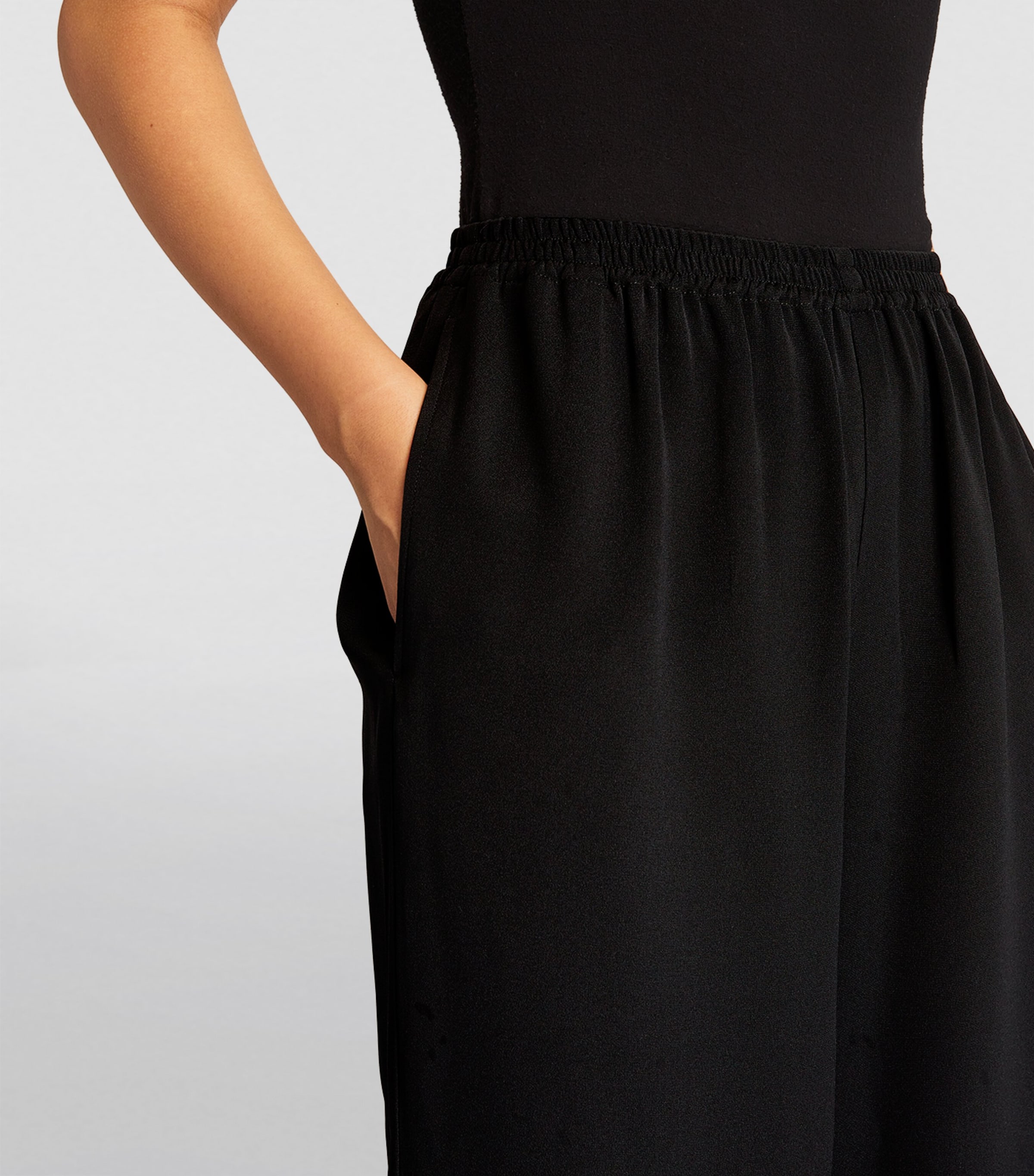 Silk Wide-Leg Trousers BLACK Image 6