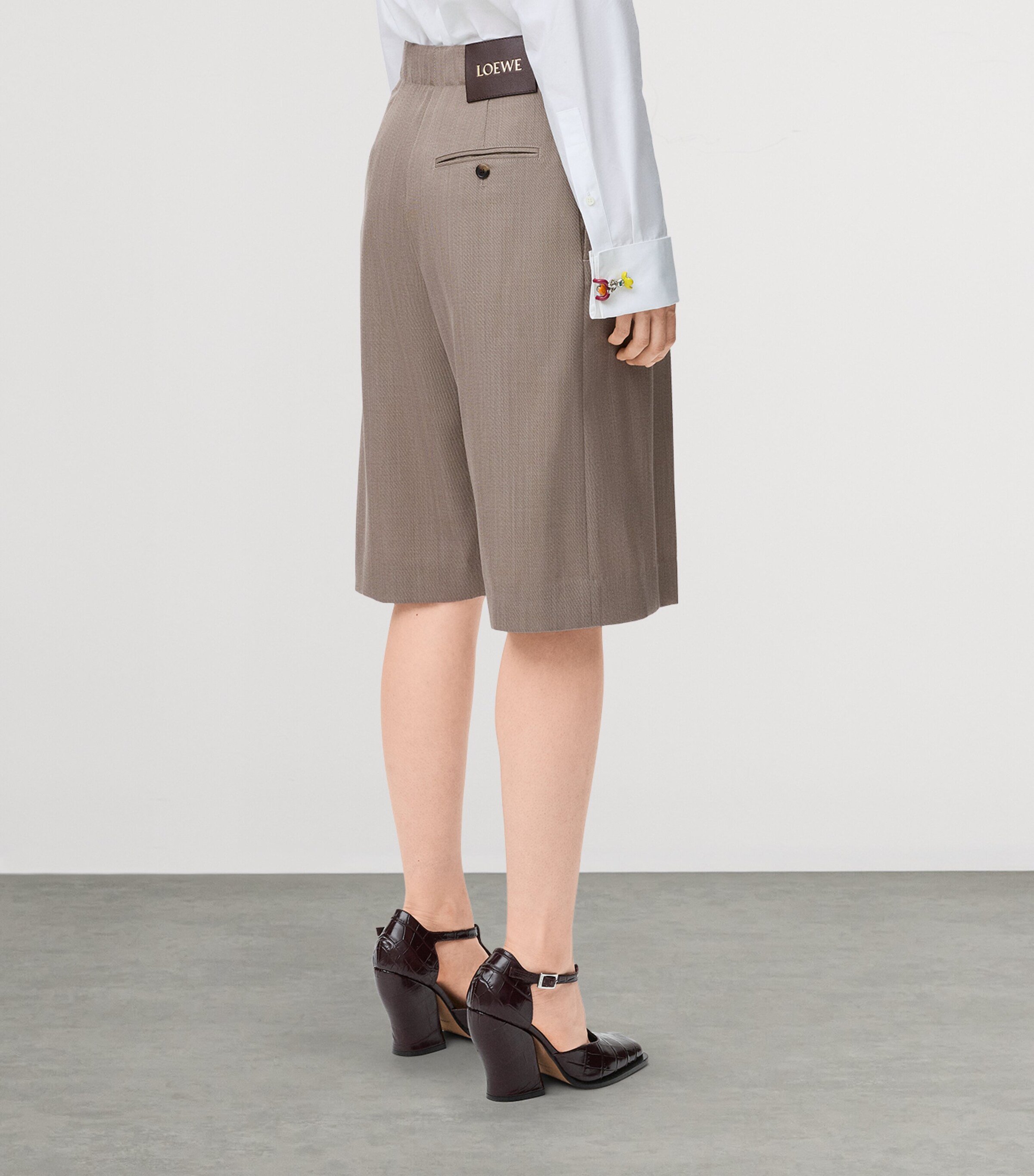 LOEWE Womens Wool Buckled Shorts Beige Melange Image 4