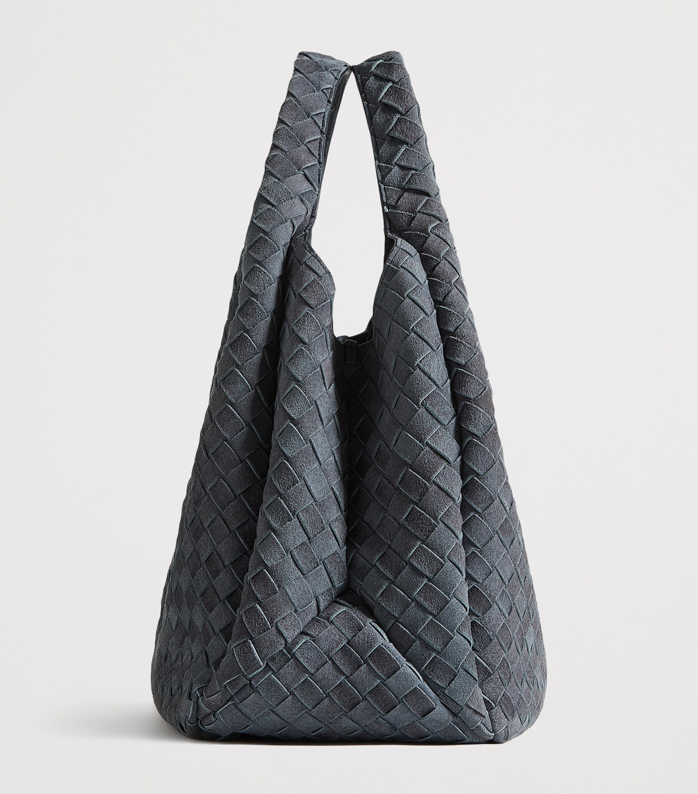Bottega Veneta Womens Large Leather Intrecciato Campana Shoulder Bag Image 4
