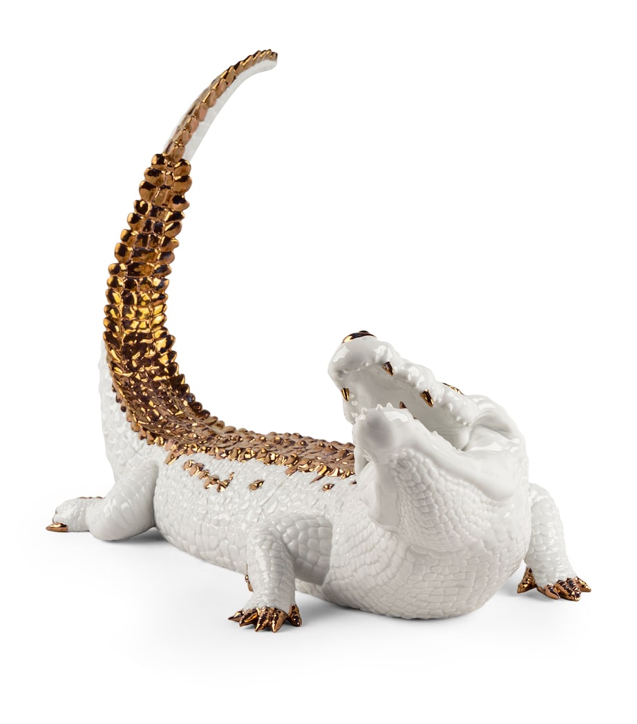 Lladró Crocodile Figurine Image 5