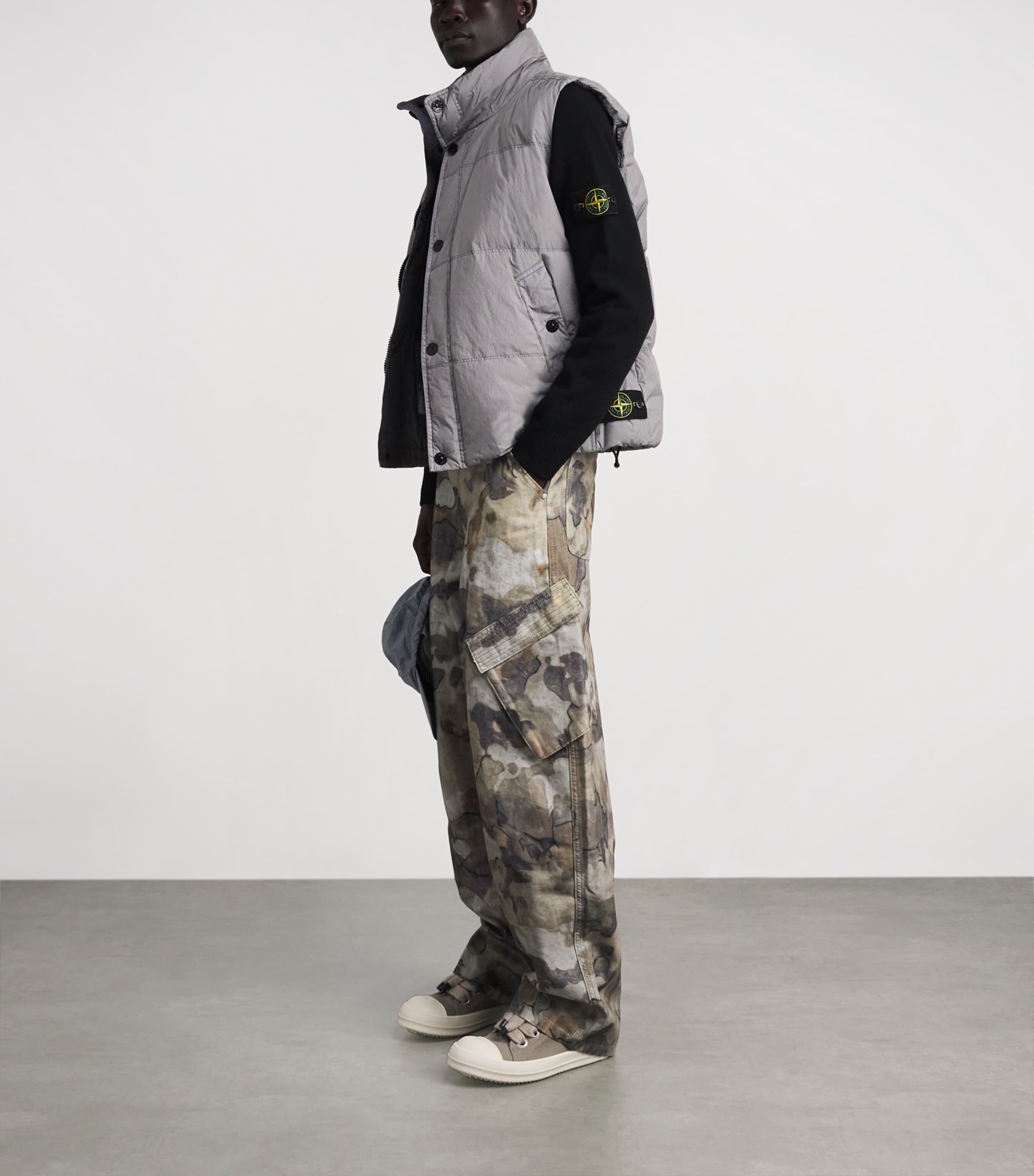Stone Island Mens Down-Fill Crinkle Reps NY Gilet Image 2