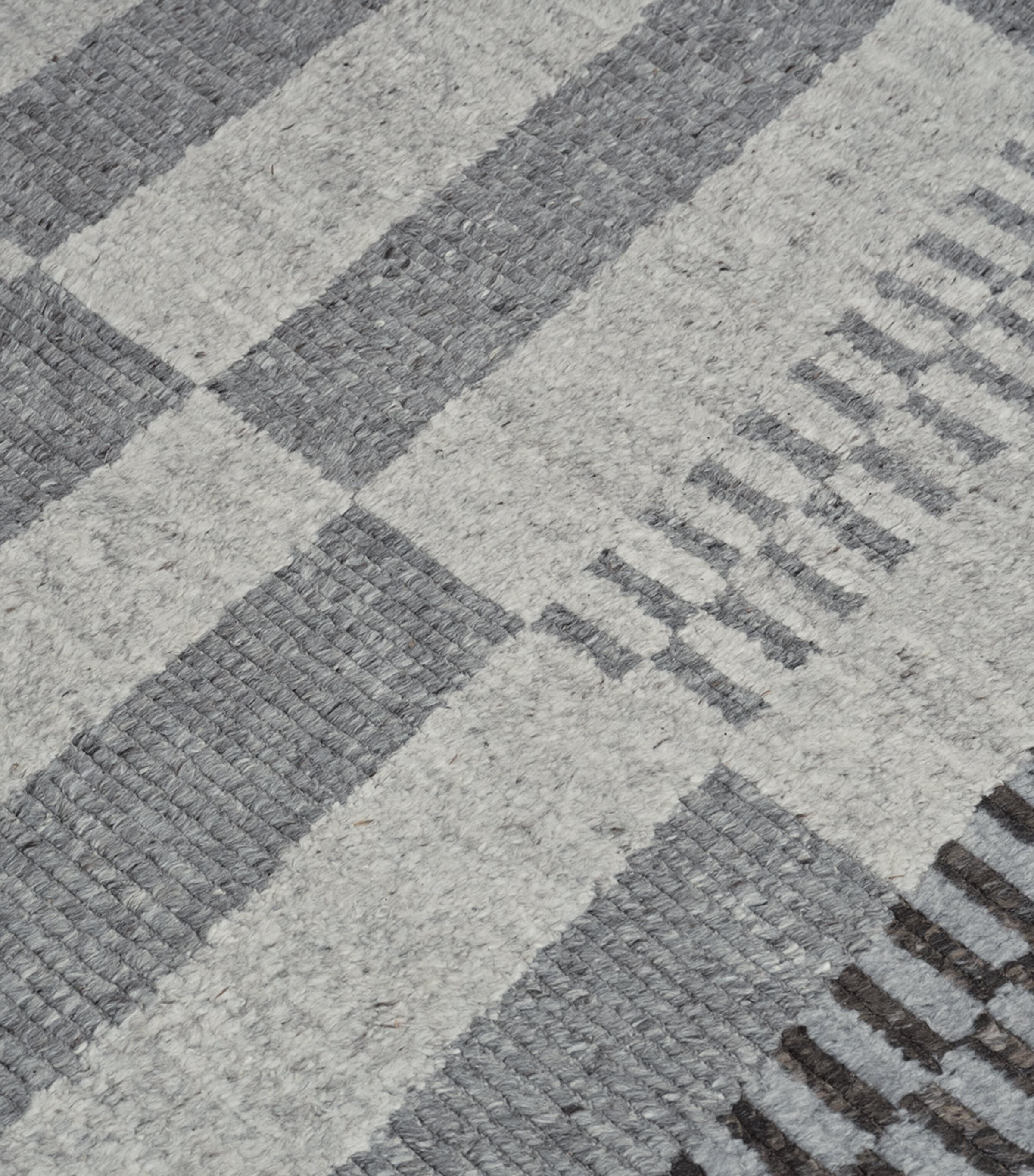 The Rug Company x Paul Smith Stil Runner (3.05m x 0.84m) Neutral Image 3