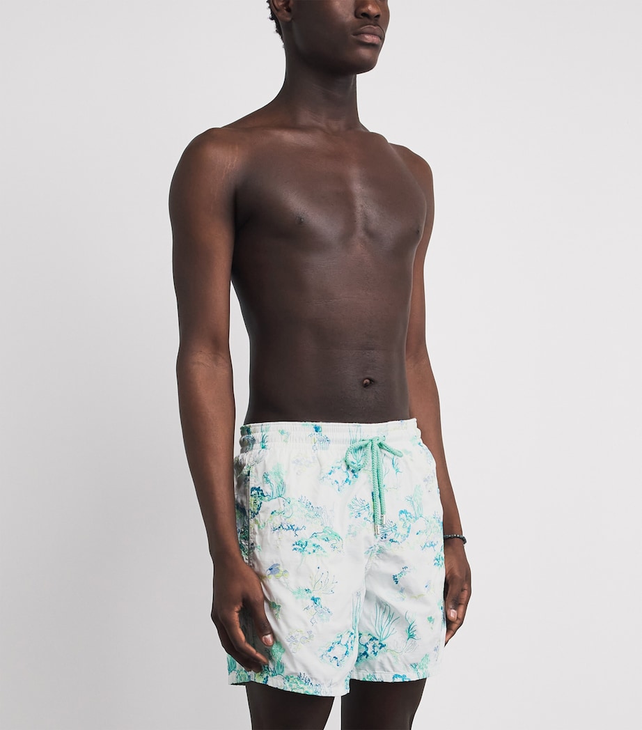 Vilebrequin Mens Embroidered Coral Reef Swim Shorts Blanc Image 2
