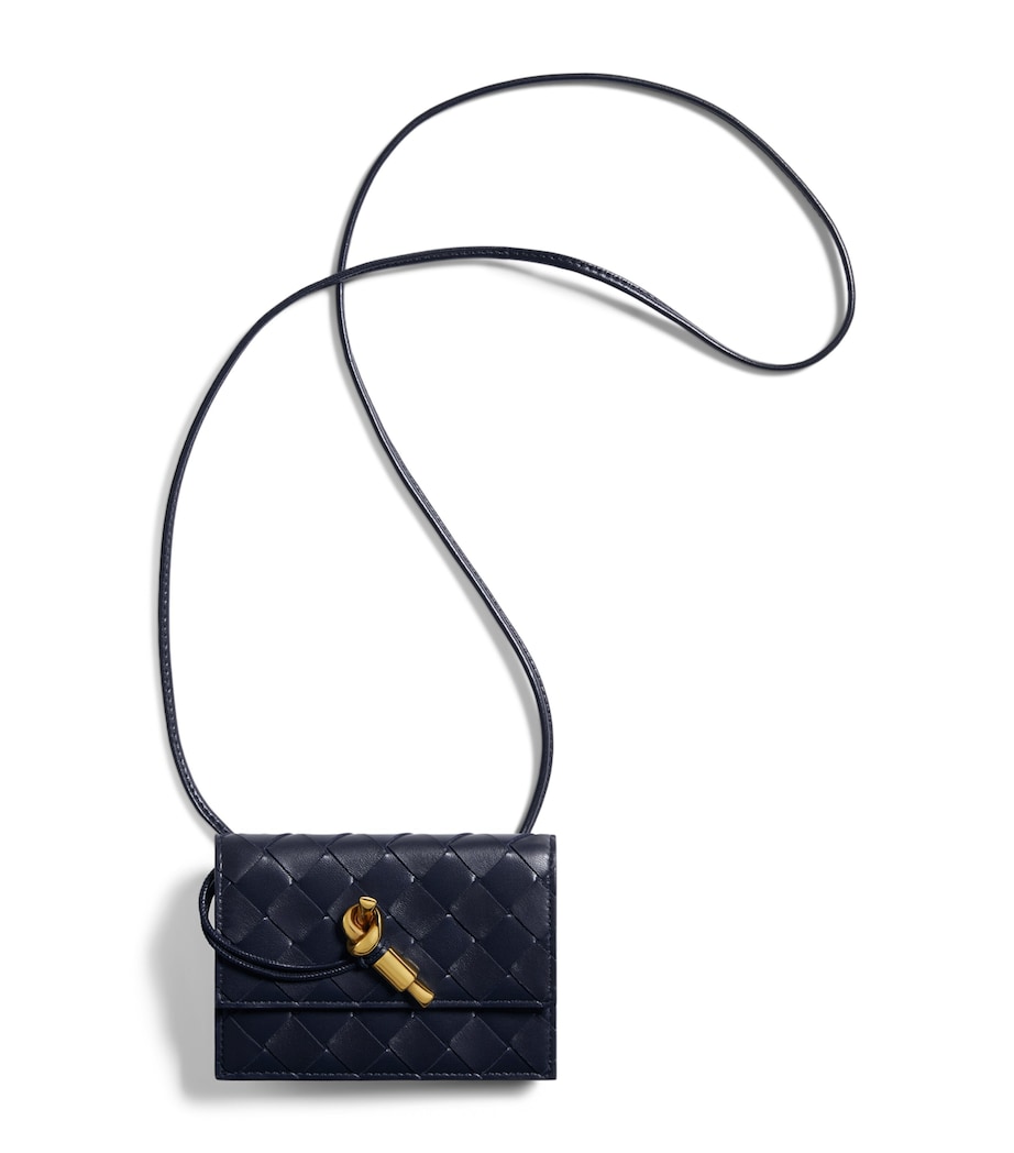 Leather Intrecciato Andiamo Badge Holder 4338 Image 1