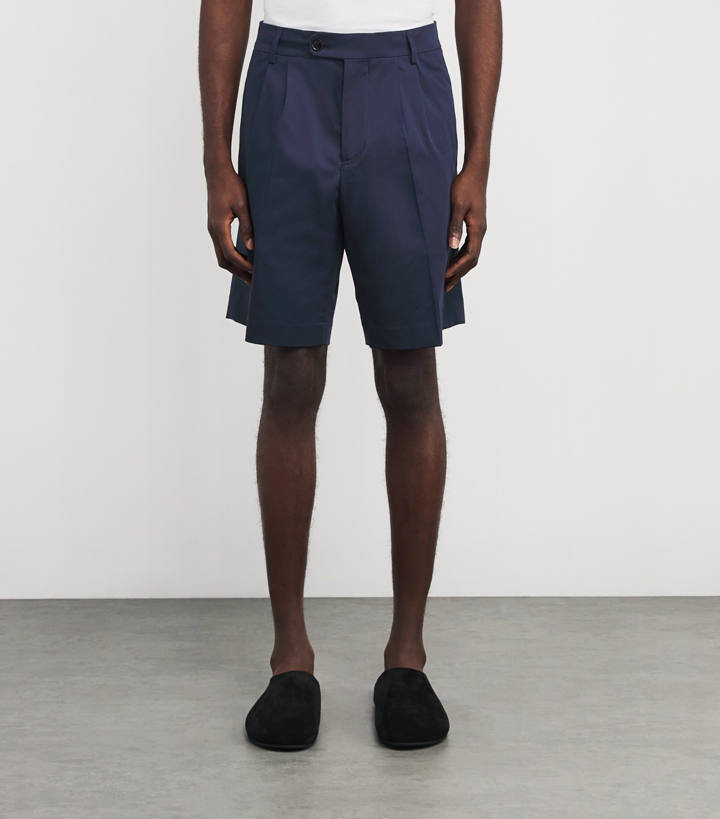 Brett Johnson Mens Cotton-Silk Shorts Navy Image 3