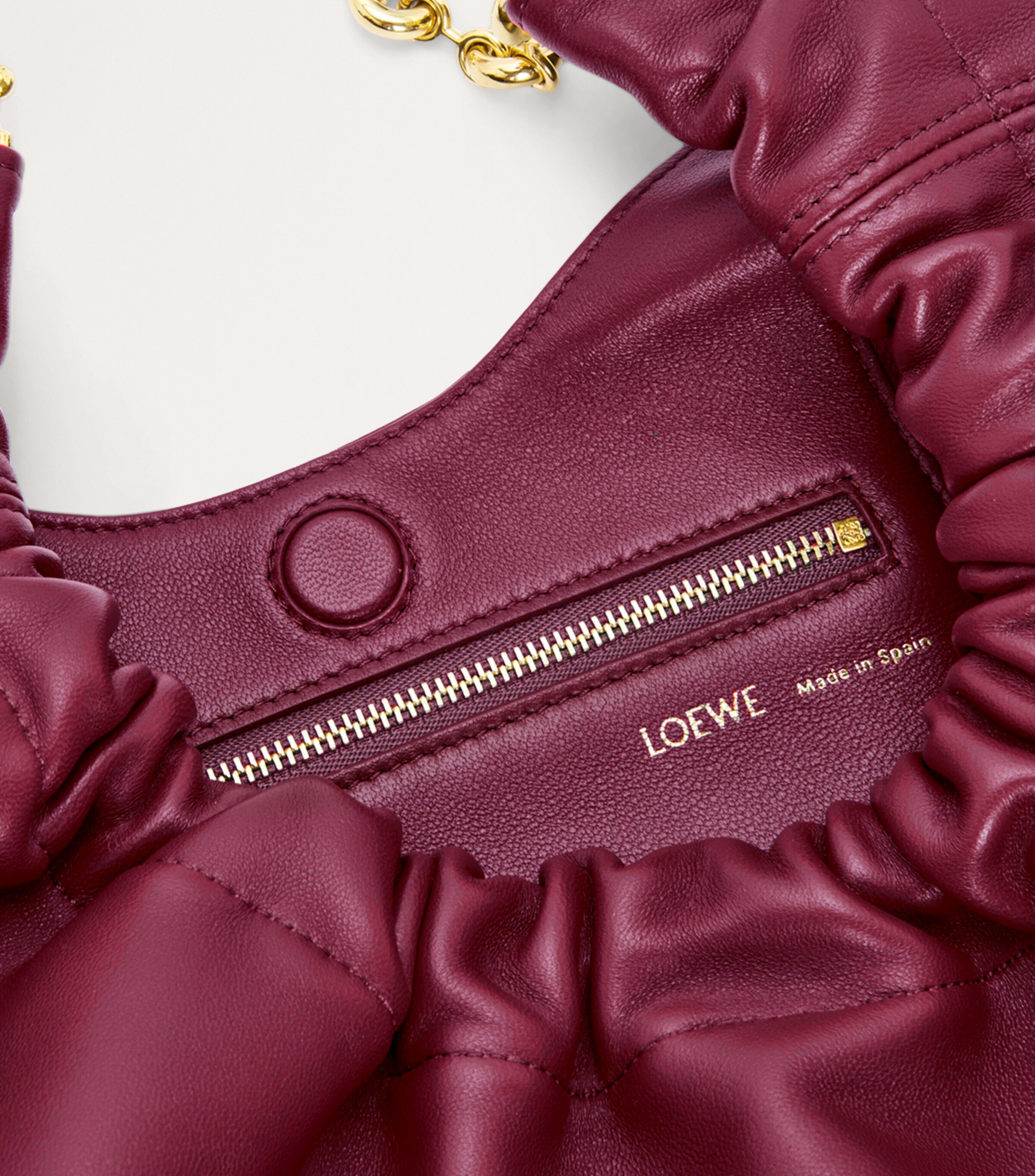 Small Leather Squeeze Top-Handle Bag CRIMSON Image 10