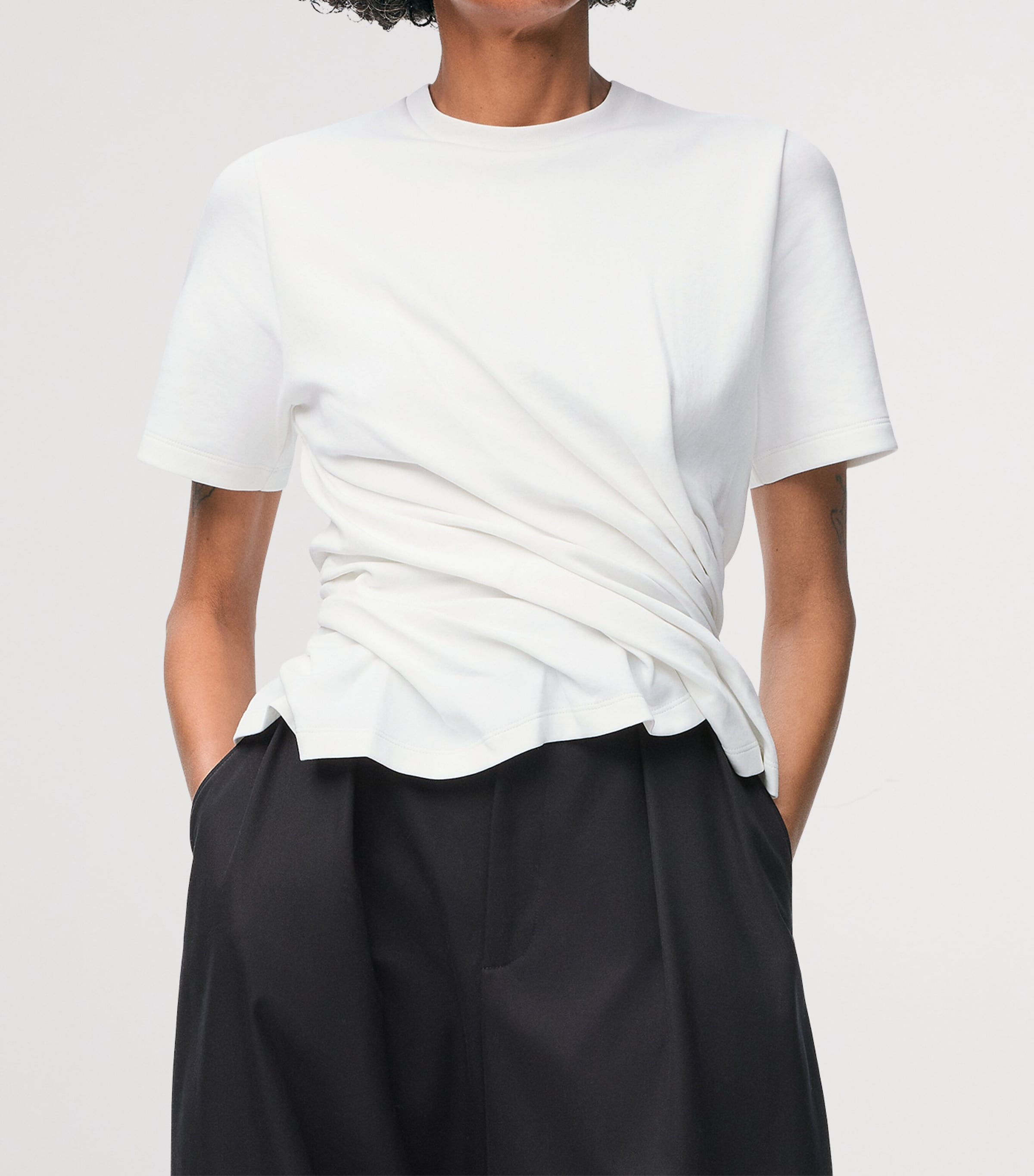 LOEWE Twist-Detail T-Shirt | Harrods UK