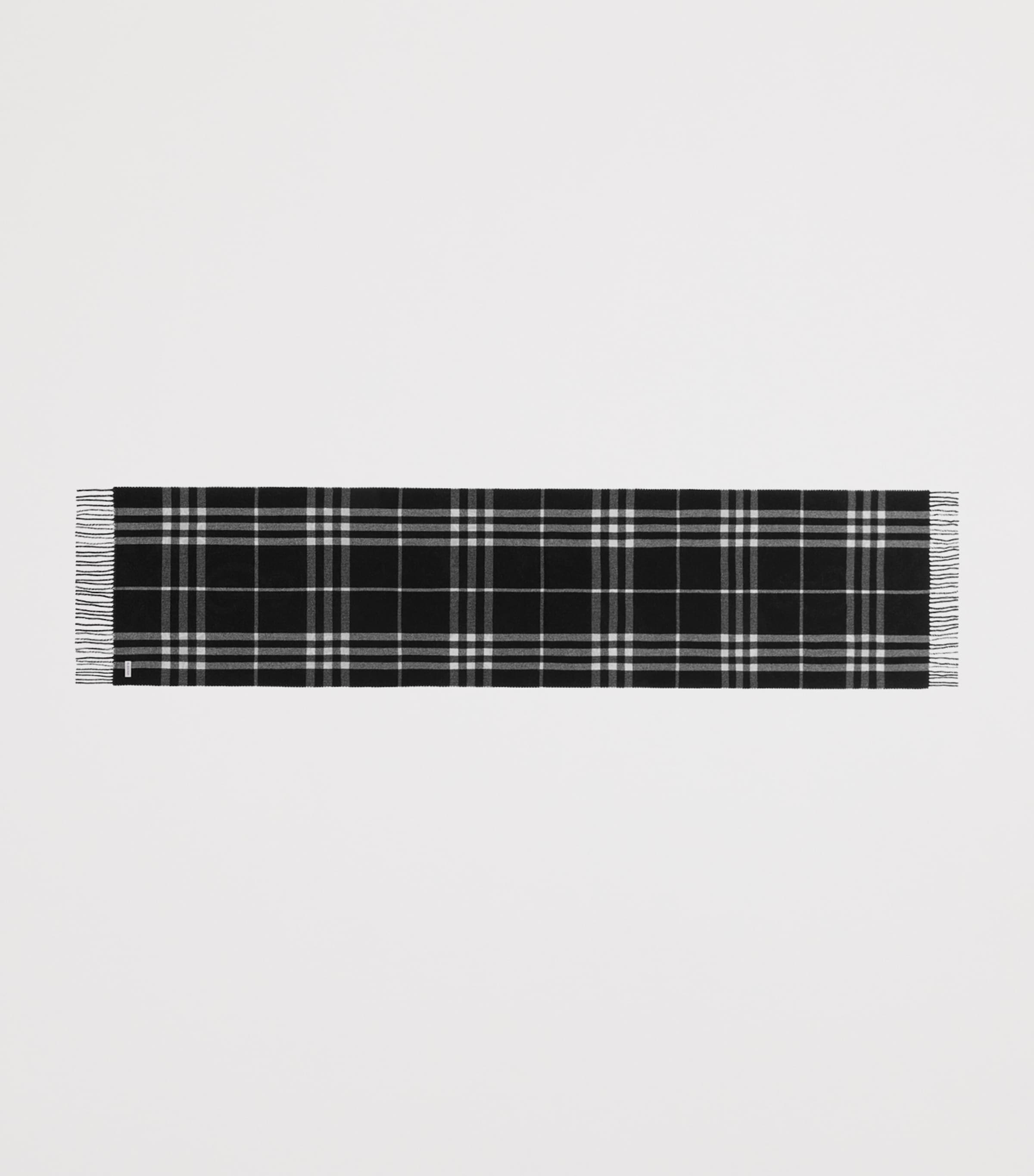 Cashmere Reversible Stormy Knight Scarf BLACK/CALICO Image 9