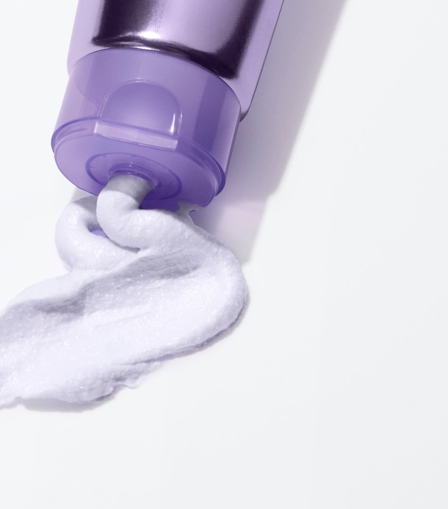 Take The Day Off Facial Cleansing Mousse (125ml) NO COLOUR Image 4