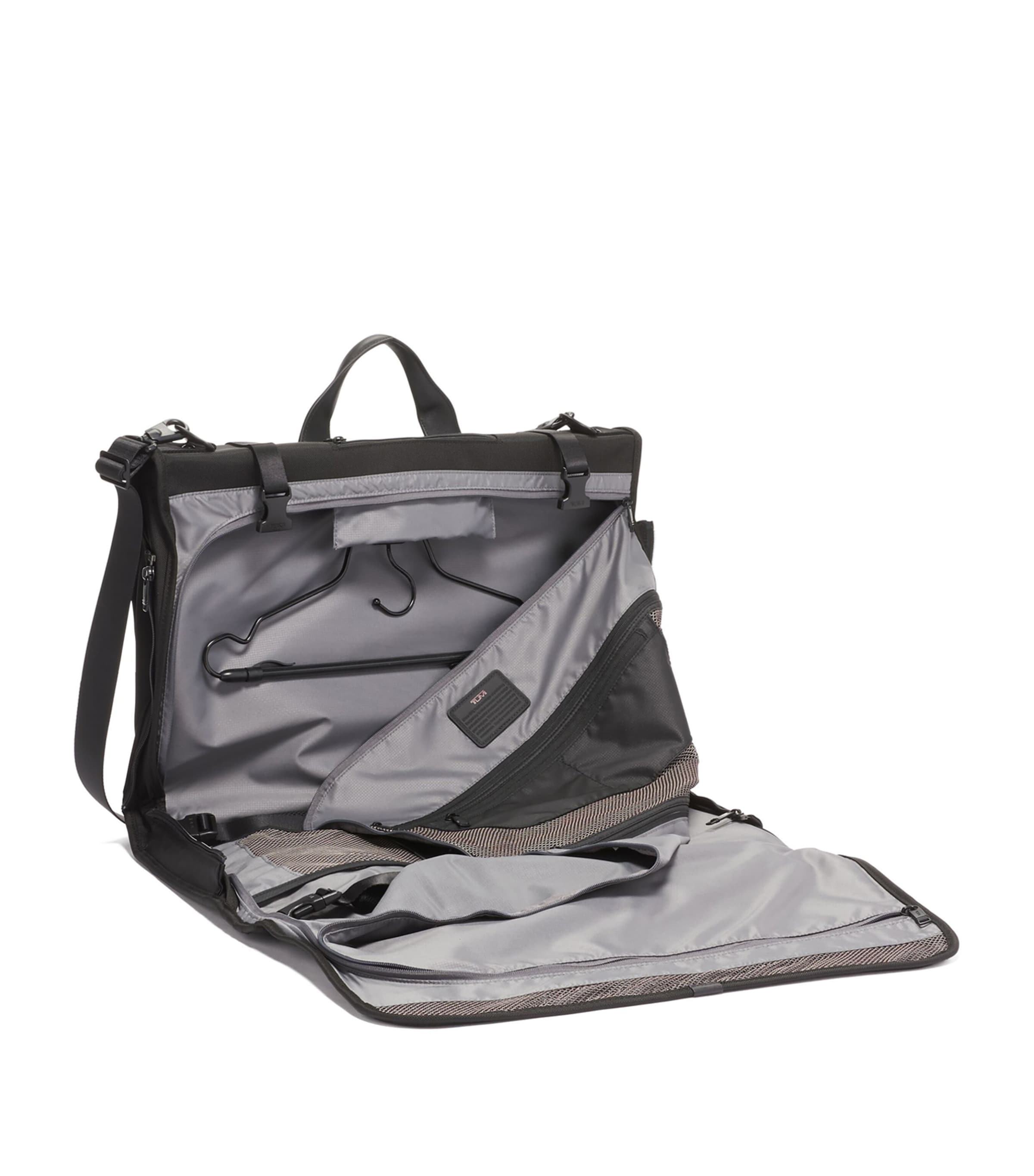 Carry-On Tri-Fold Bag BLACK Image 2