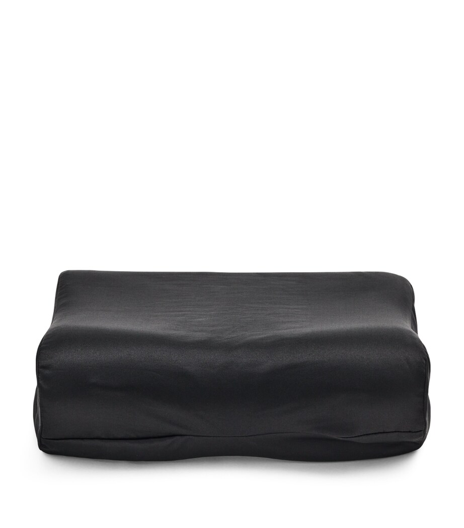 HYOUMANKIND Silk Go Pillowcase (32cm x 34cm) Black Image 2