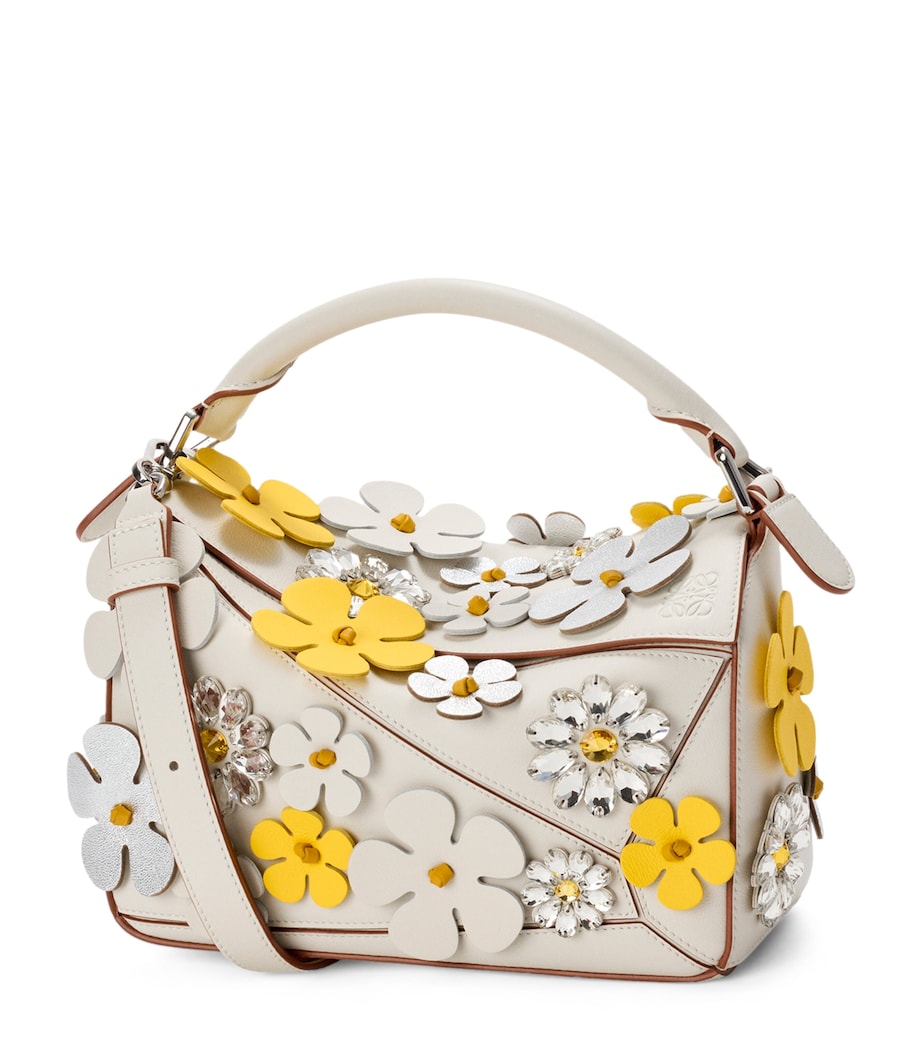 LOEWE x Paula's Ibiza Small Daisy-Embellished Puzzle Top-Handle Bag Soft White Image 1