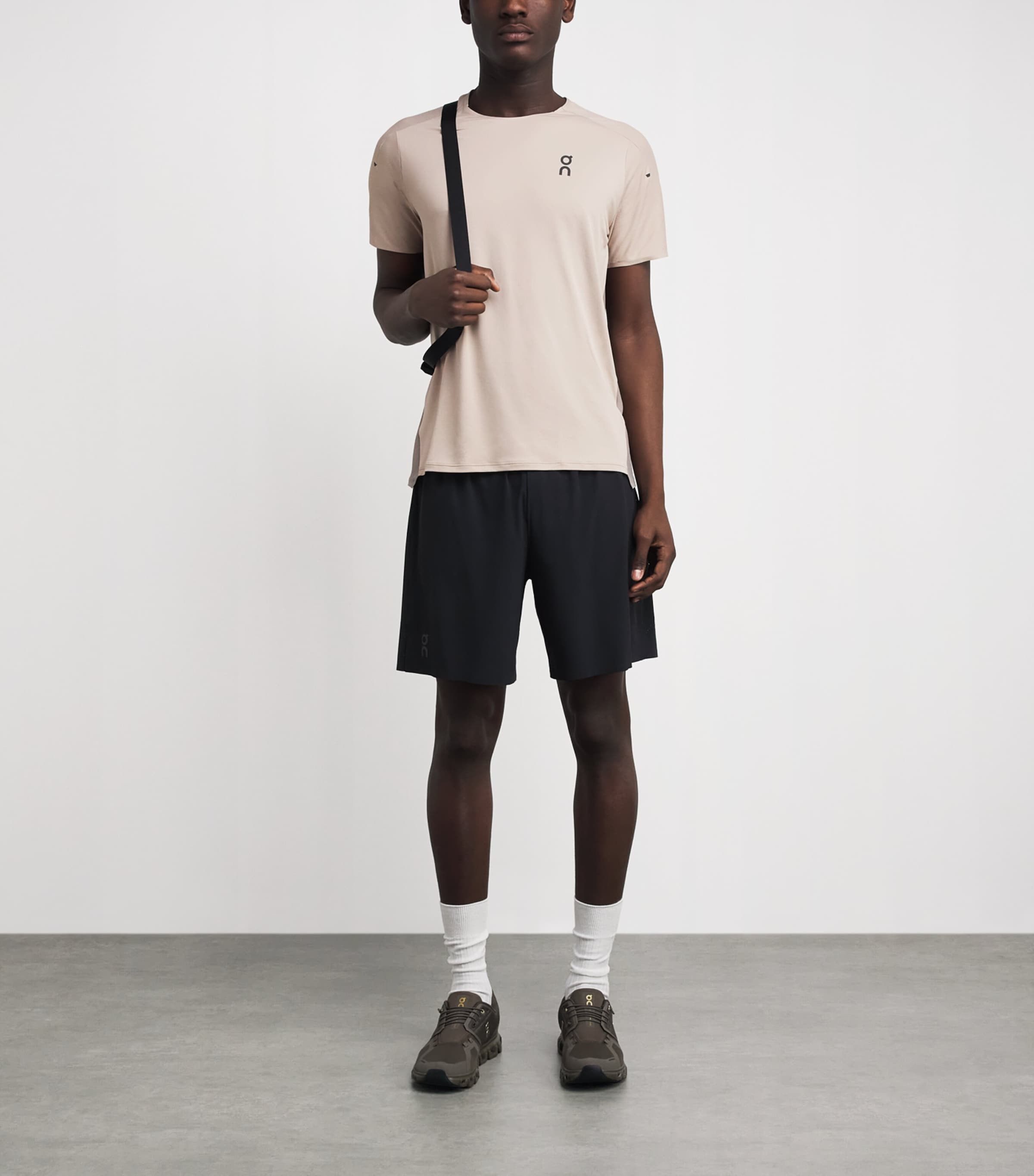 Performance T-Shirt DESERT Image 2