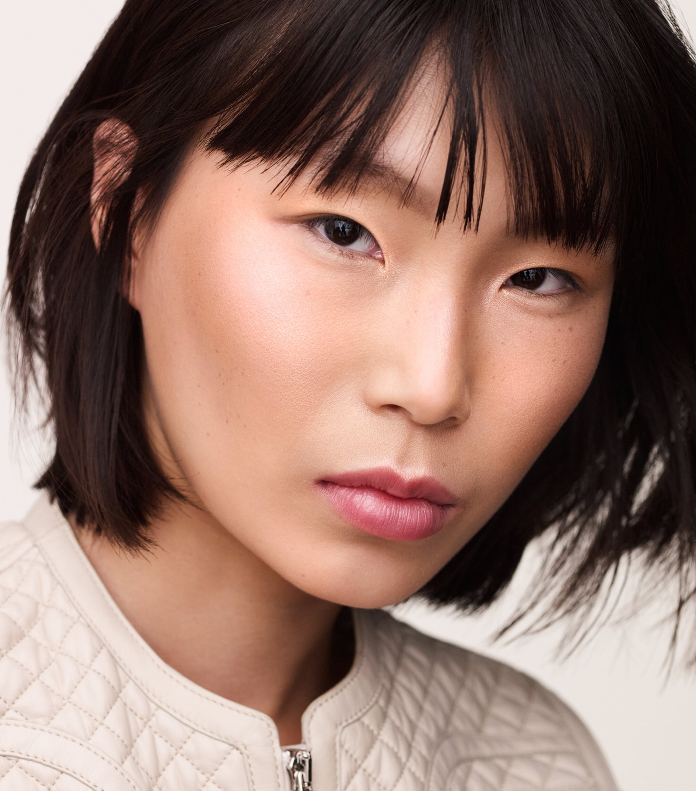 Hermès  Plein Air H Trio Iridescent Mineral Powder - 01 Rose Atacama 01 ROSE ATACAMA Image 7