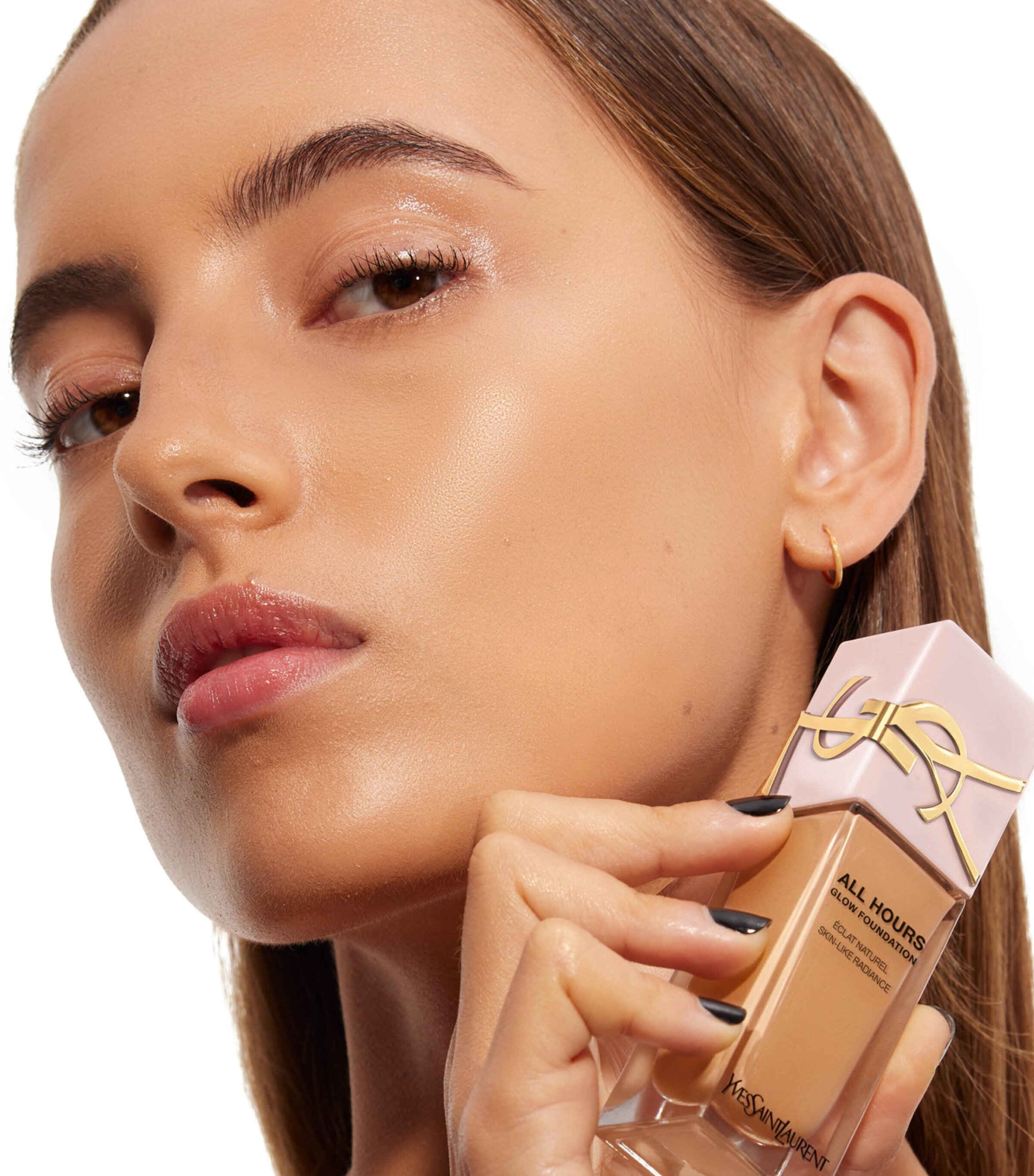 All Hours Glow Foundation MW2 Image 3