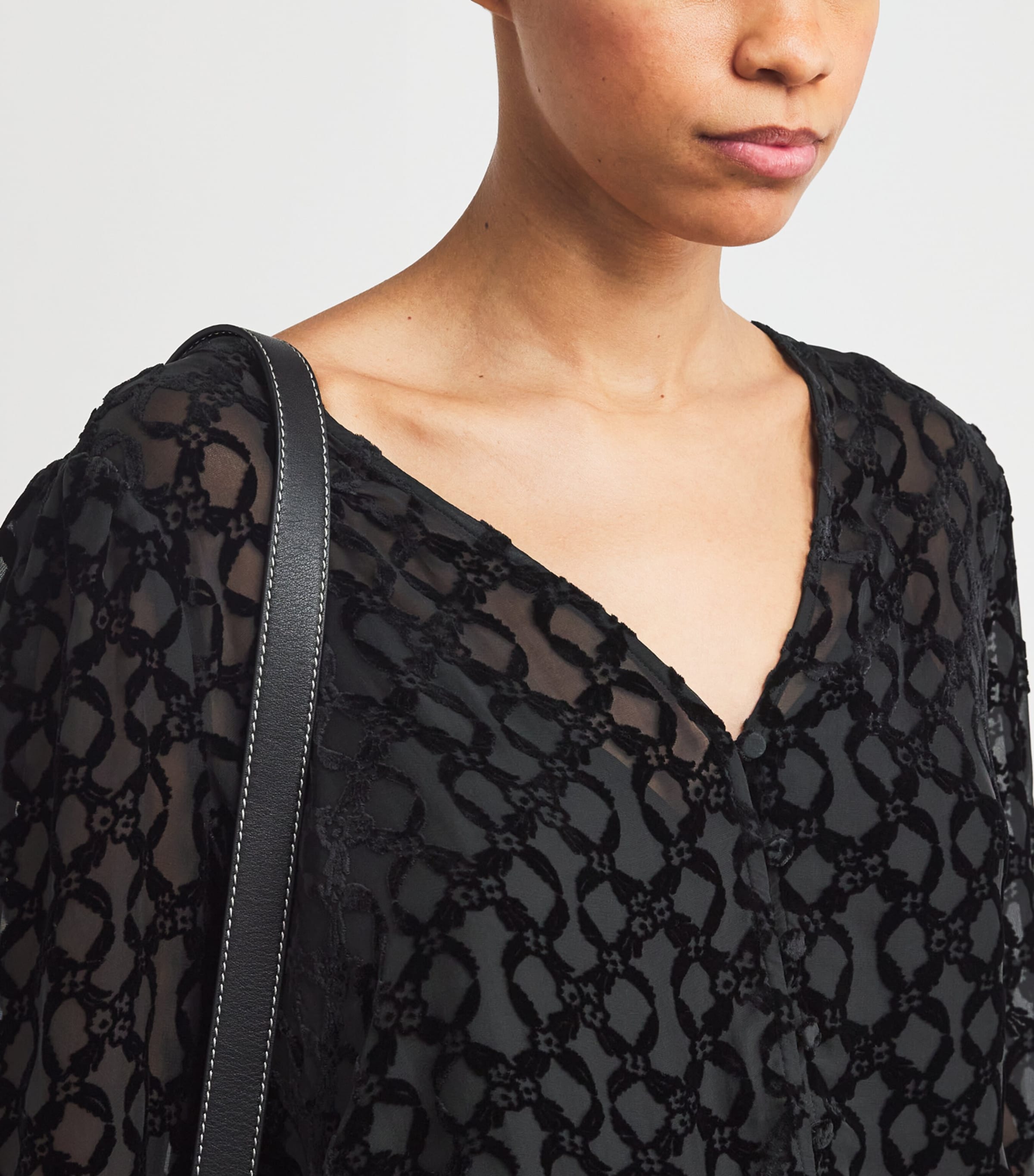 Velvet Jacquard Amaya Blouse BLACK Image 6
