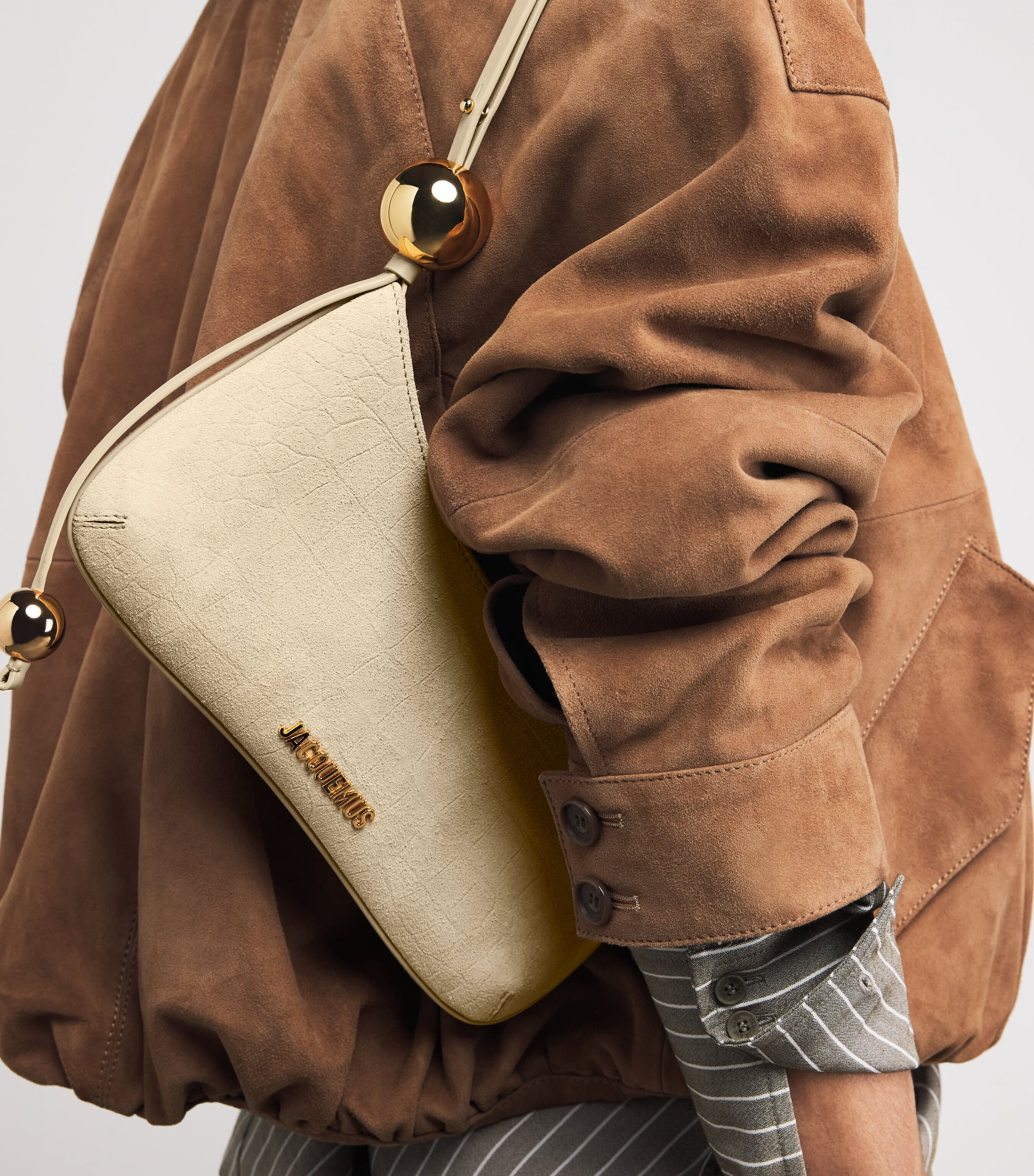 Le Bisou Perle Shoulder Bag 150 BEIGE Image 2