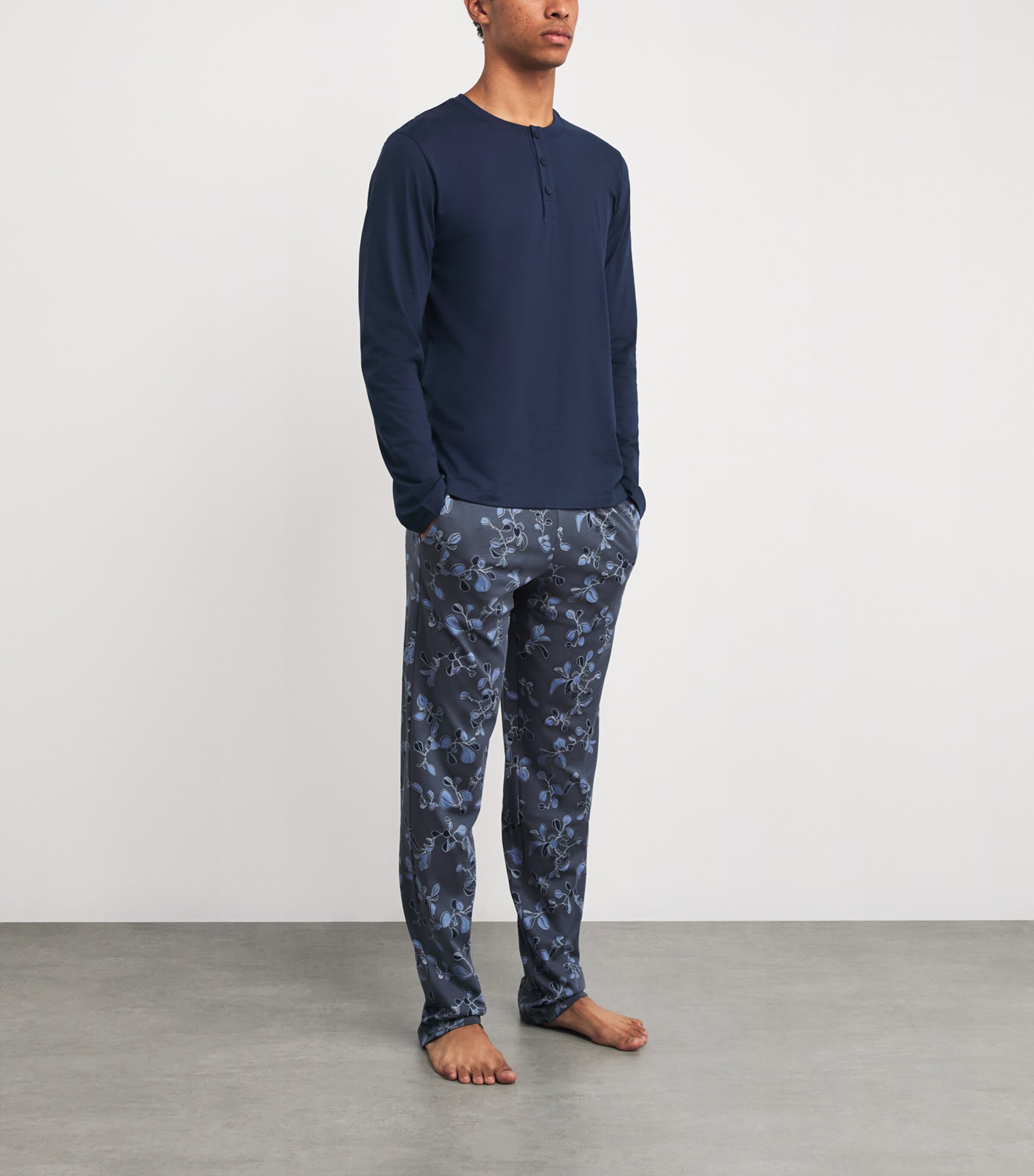 Hanro Cotton Night & Day Living Henley Shirt | Men Clothing | Nightwear | Loungewear | Designers | Hanro Hanro Cotton Night & Day Living Henley Shirt | Men Clothing | Nightwear | Loungewear | Designers | Hanro