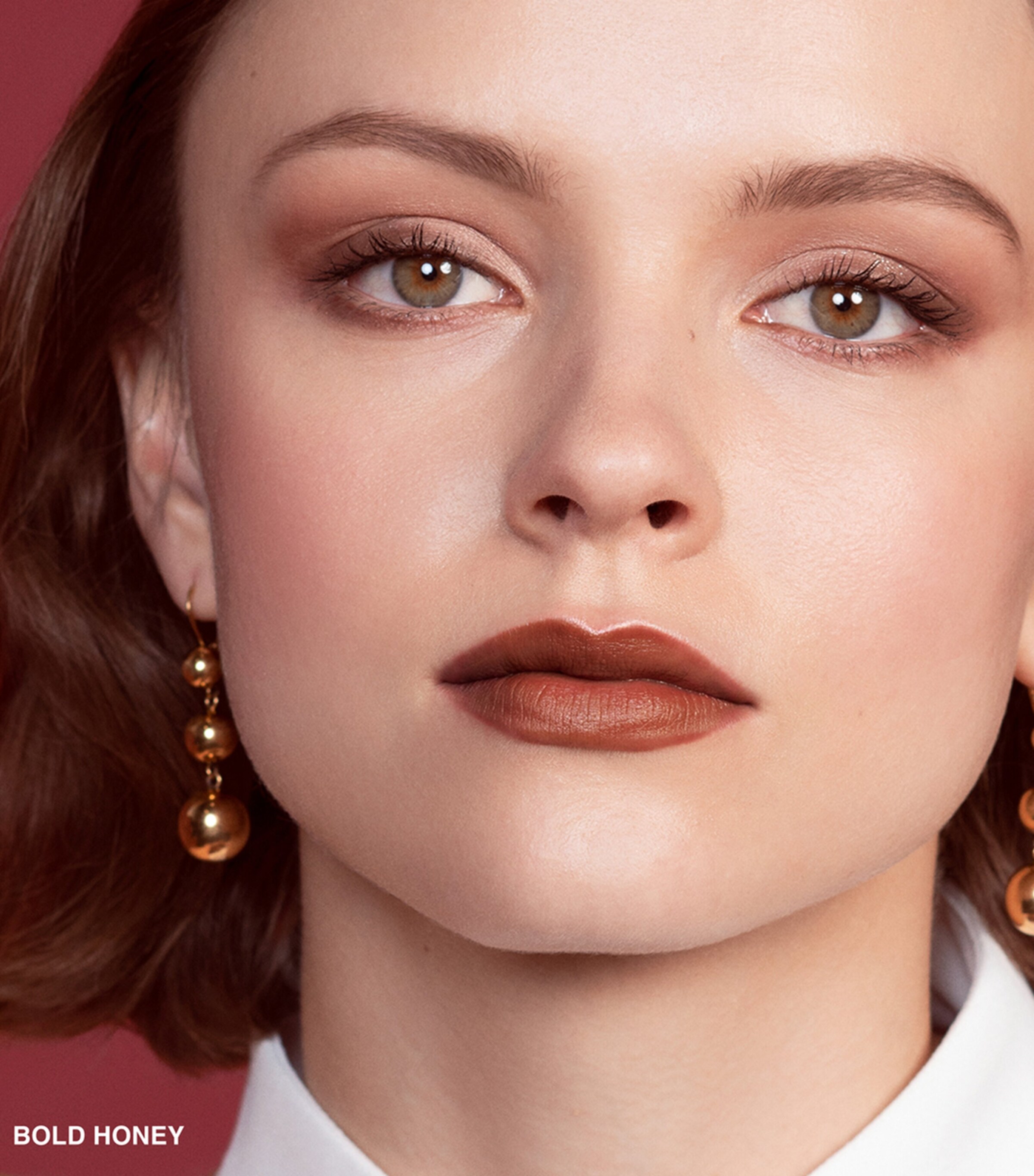 Luxe Shine Lip Color BOLD HONEY Image 4