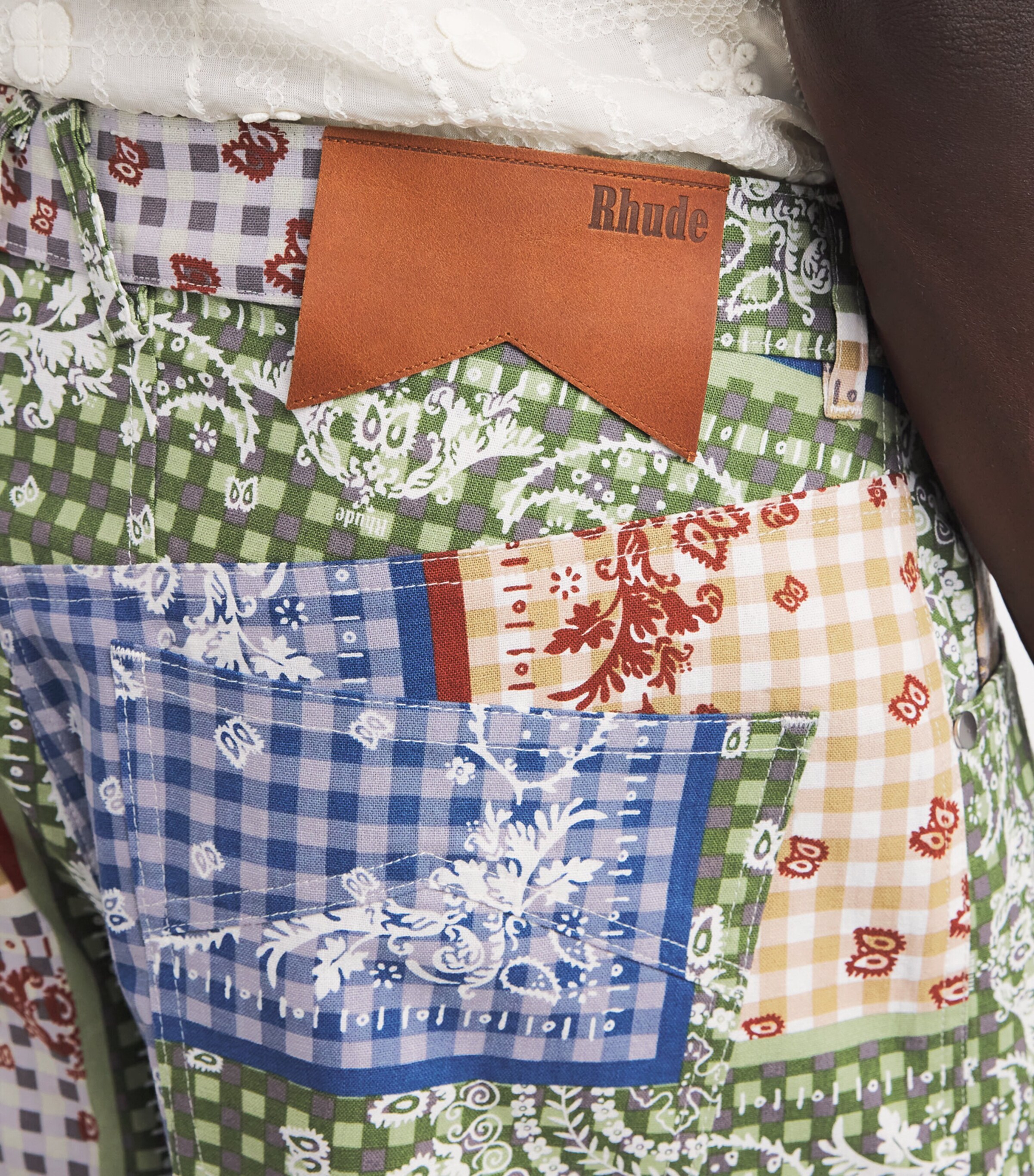 Linen-Cotton Bandana Print Shorts MULTI/ 0108 Image 6