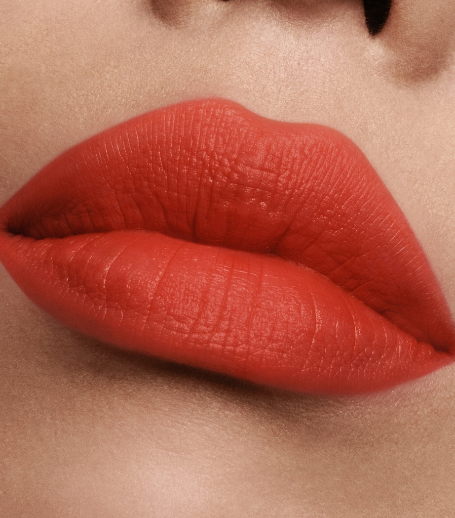 TOM FORD Runway Matte Lip Stylo Velvet Vermillion Image 4