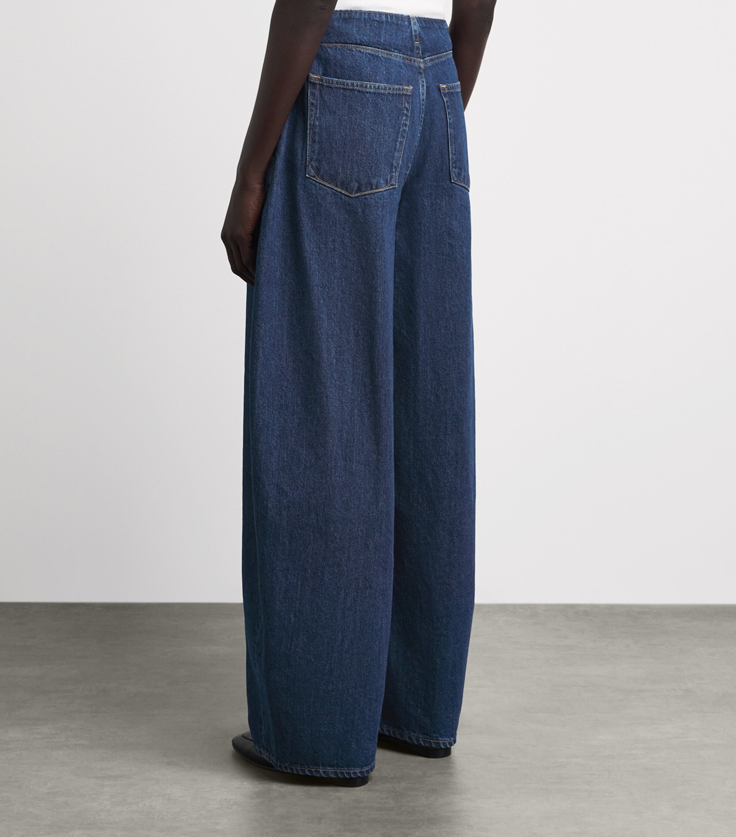 Jil Sander Womens Mid-Rise Barrel Jeans Medium Denim Image 5
