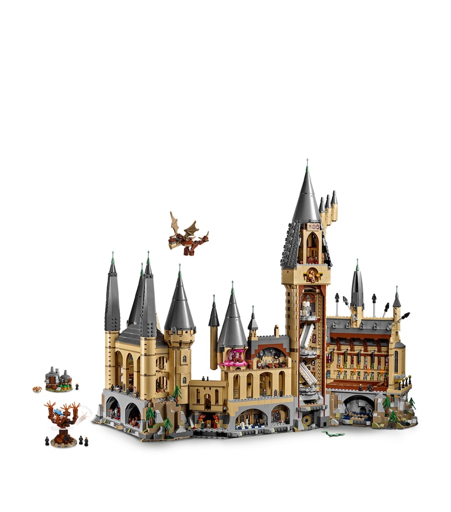 Lego Harry Potter Hogwarts Castle Toy 71043 Image 2