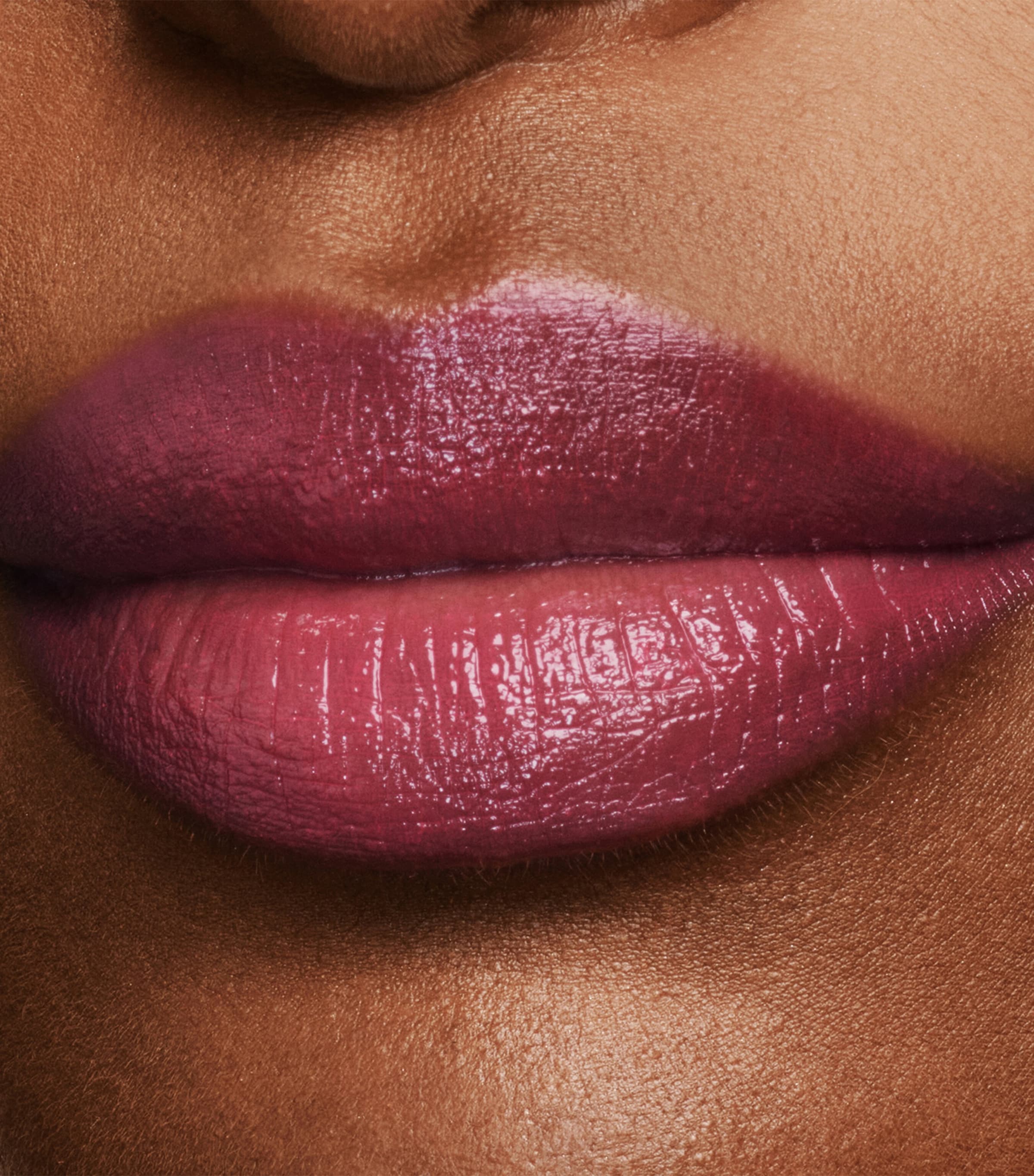 Soleil Tinted Lip Balm 06 ISLE Image 6