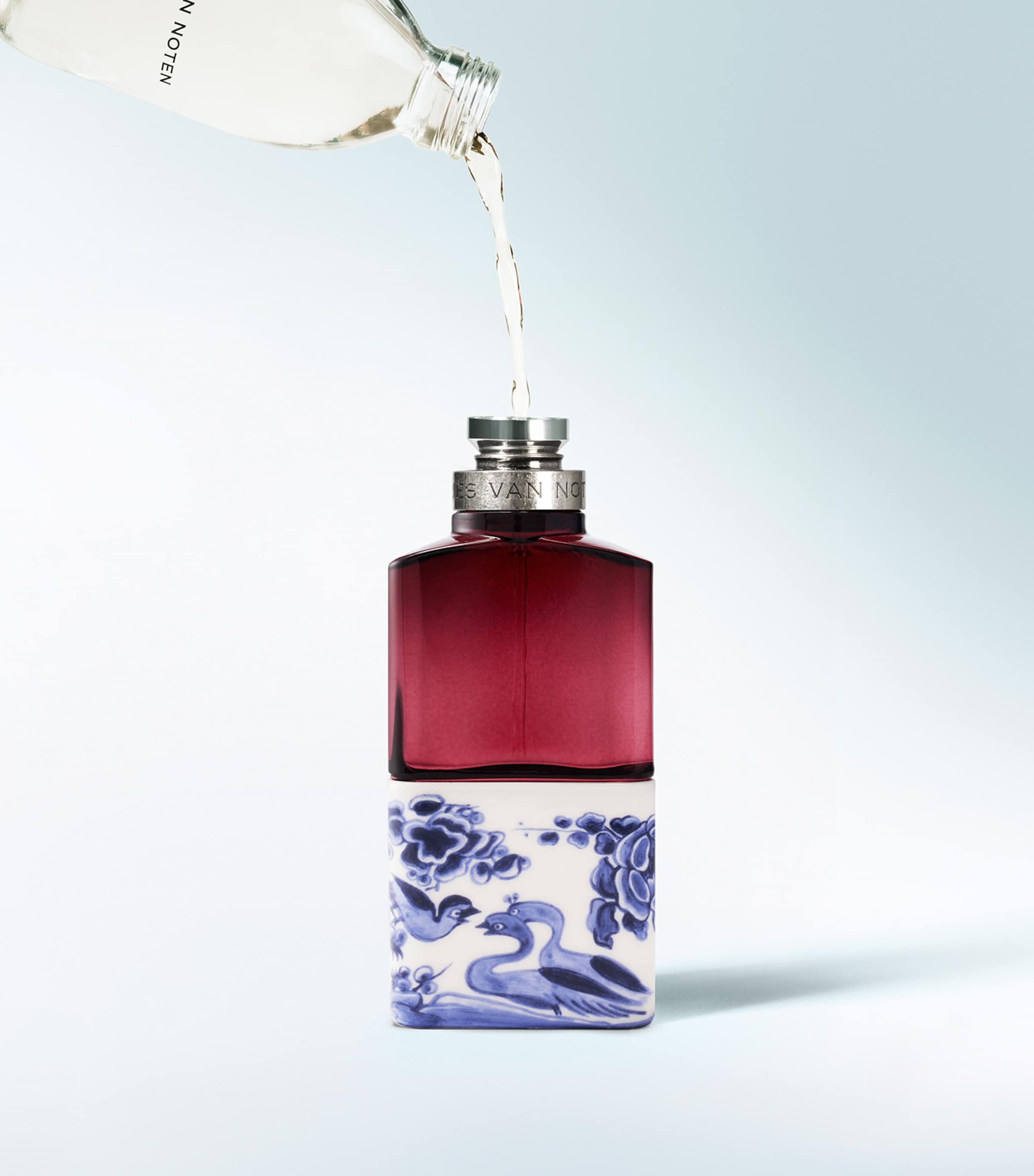 DRIES VAN NOTEN Soie Malaquais Eau de Parfum (200ml) - Refill Image 4
