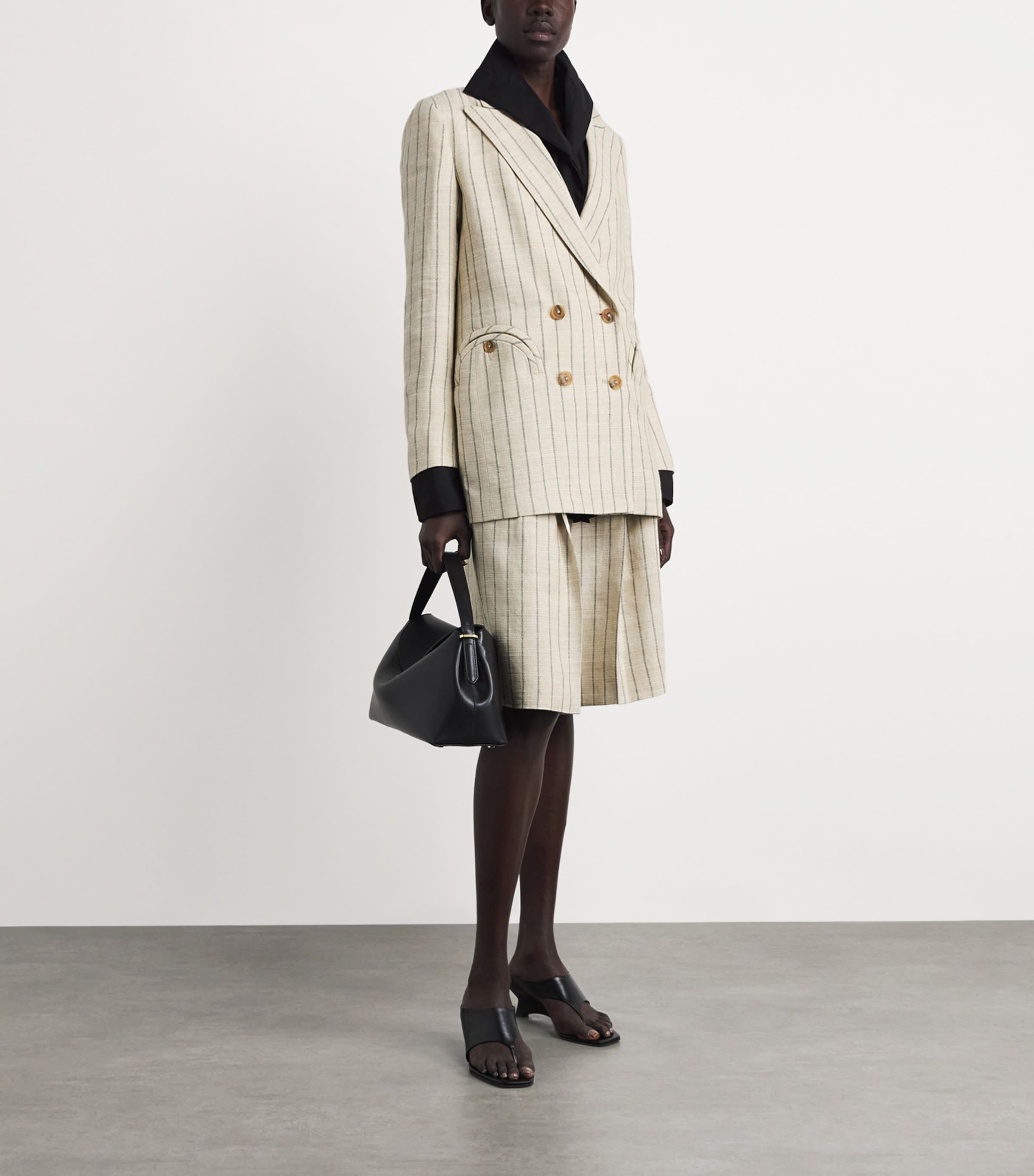 Blazé Milano Womens Pinstripe Serene Husul Tailored Shorts Tea Image 2