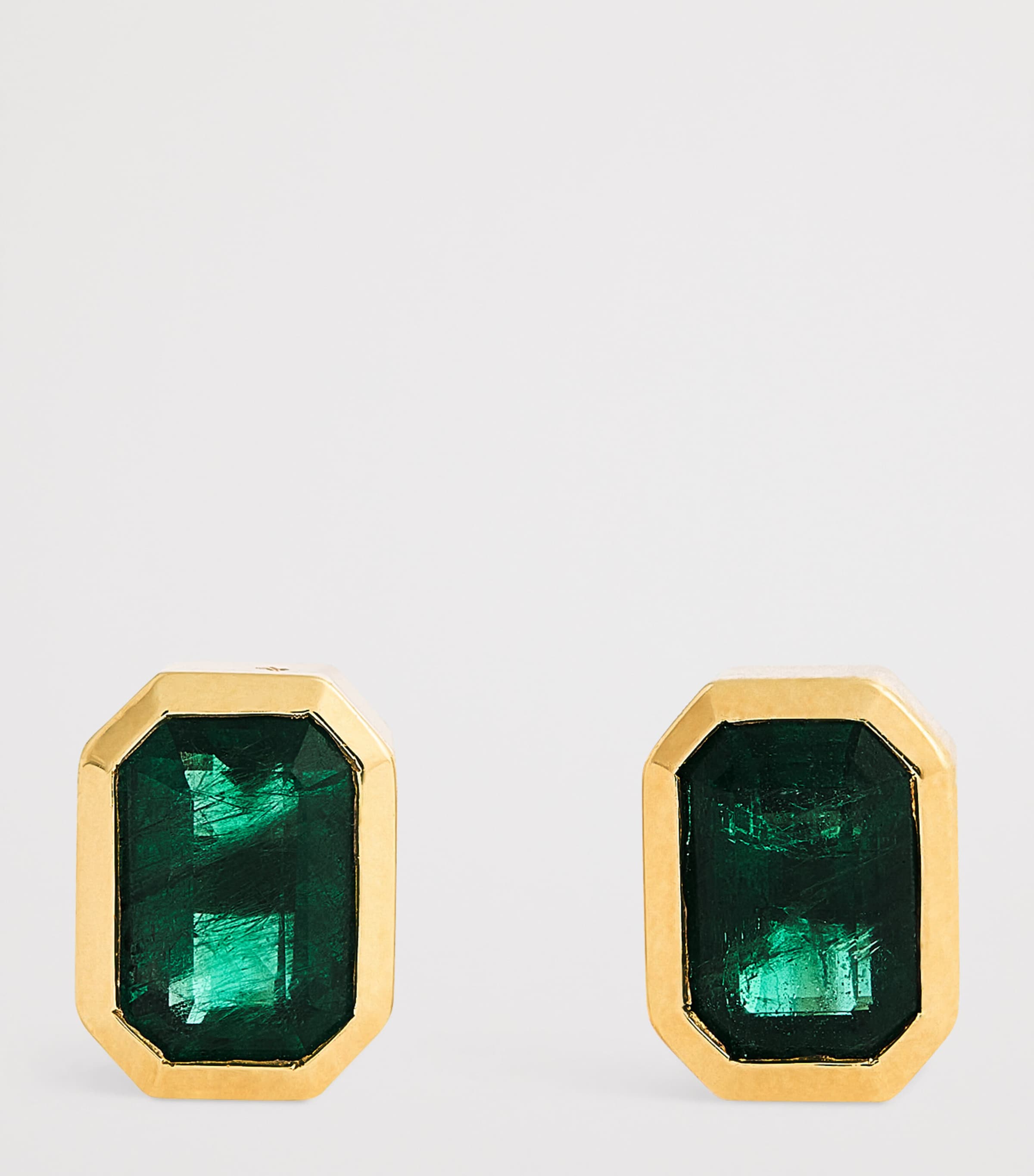 Medium Yellow Gold and Emerald Stud Earrings YELLOW GOLD Image 3