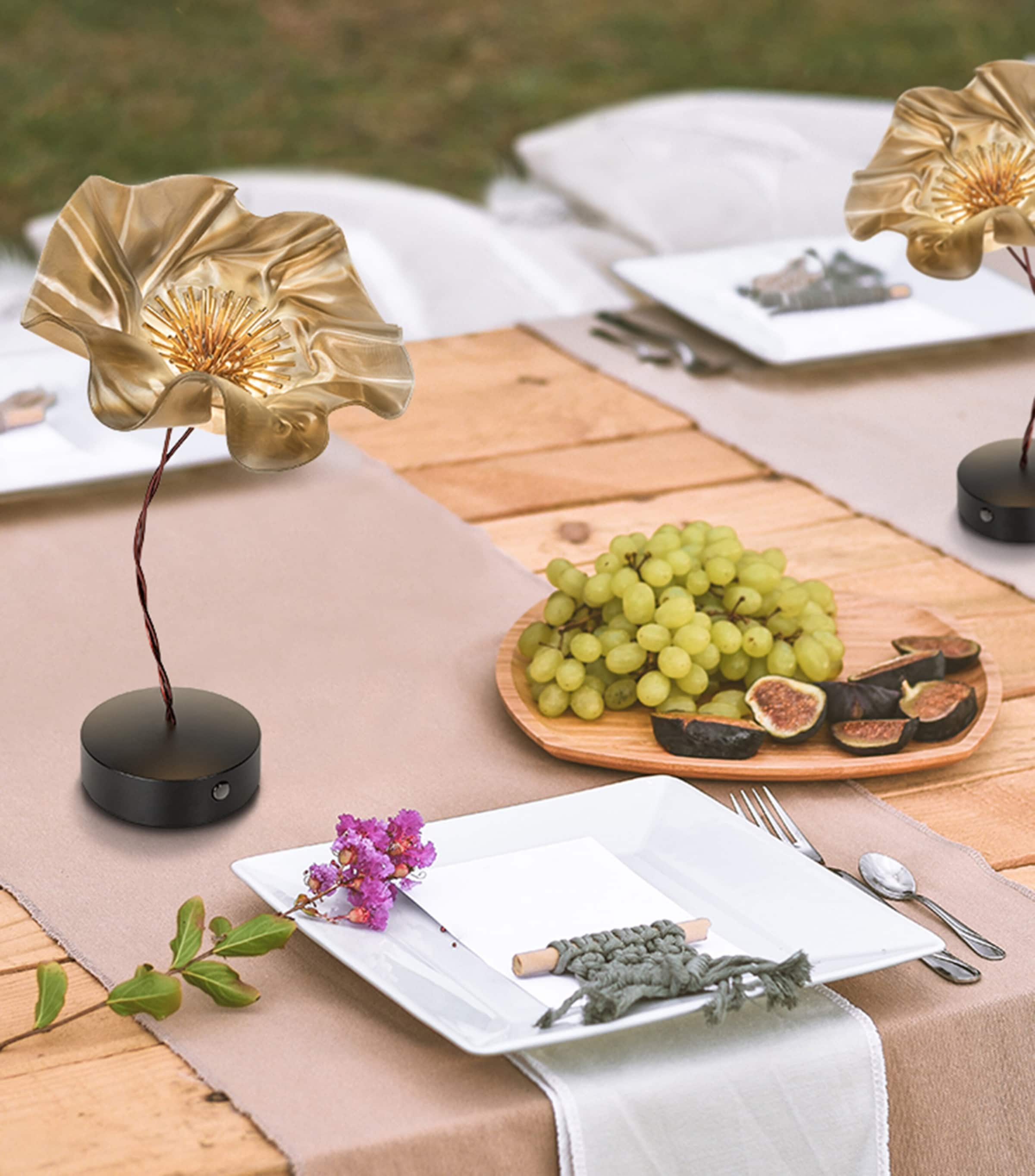 LaFleur Battery Table Lamp GOLD & BLACK Image 9