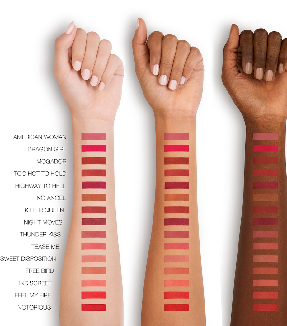 Powermatte Lipstick AMERICAN WOMAN 112 Image 4