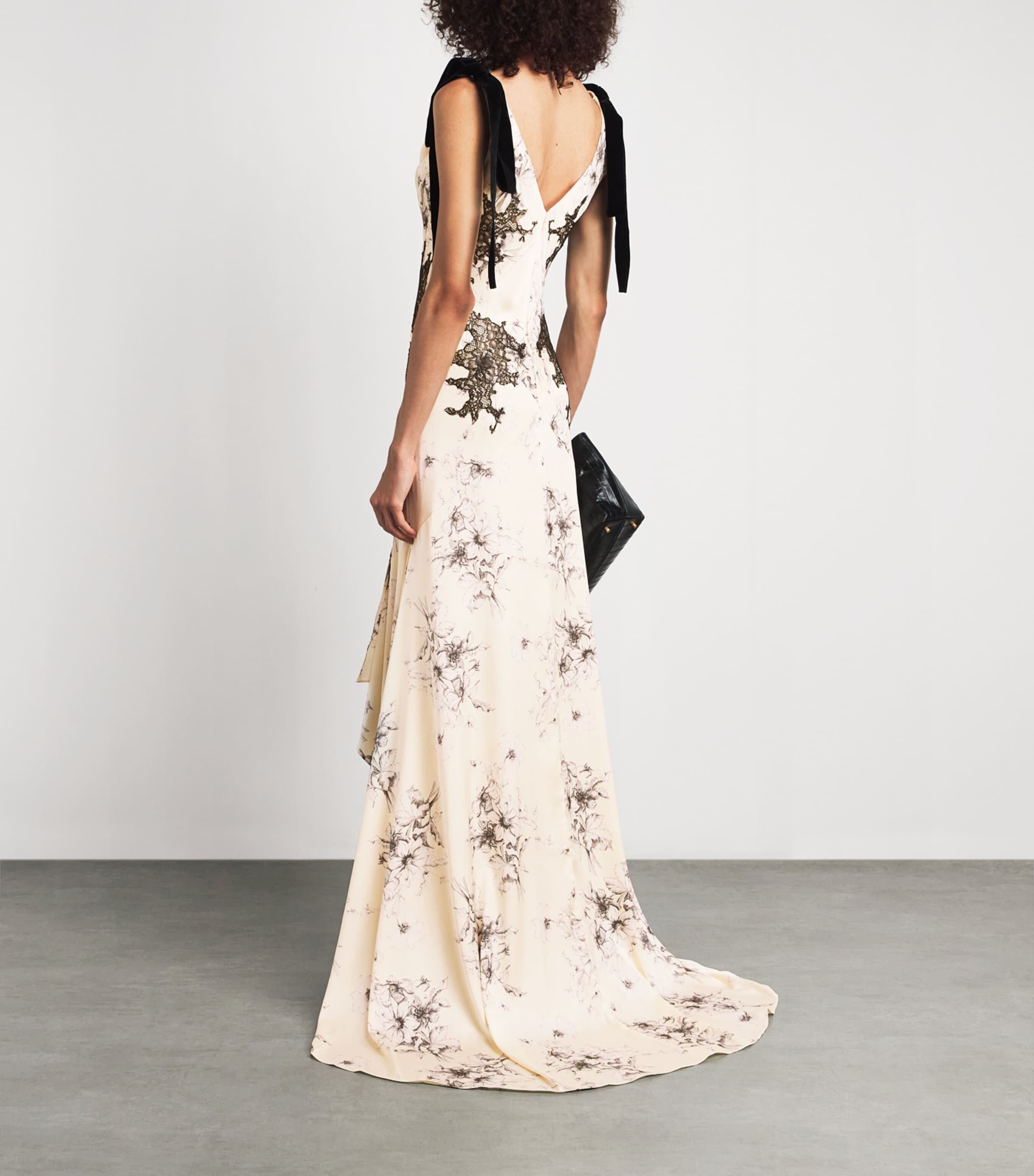 Cinq A Sept Womens Hand-Sketched Antonella Gown Gardenia/black Image 4