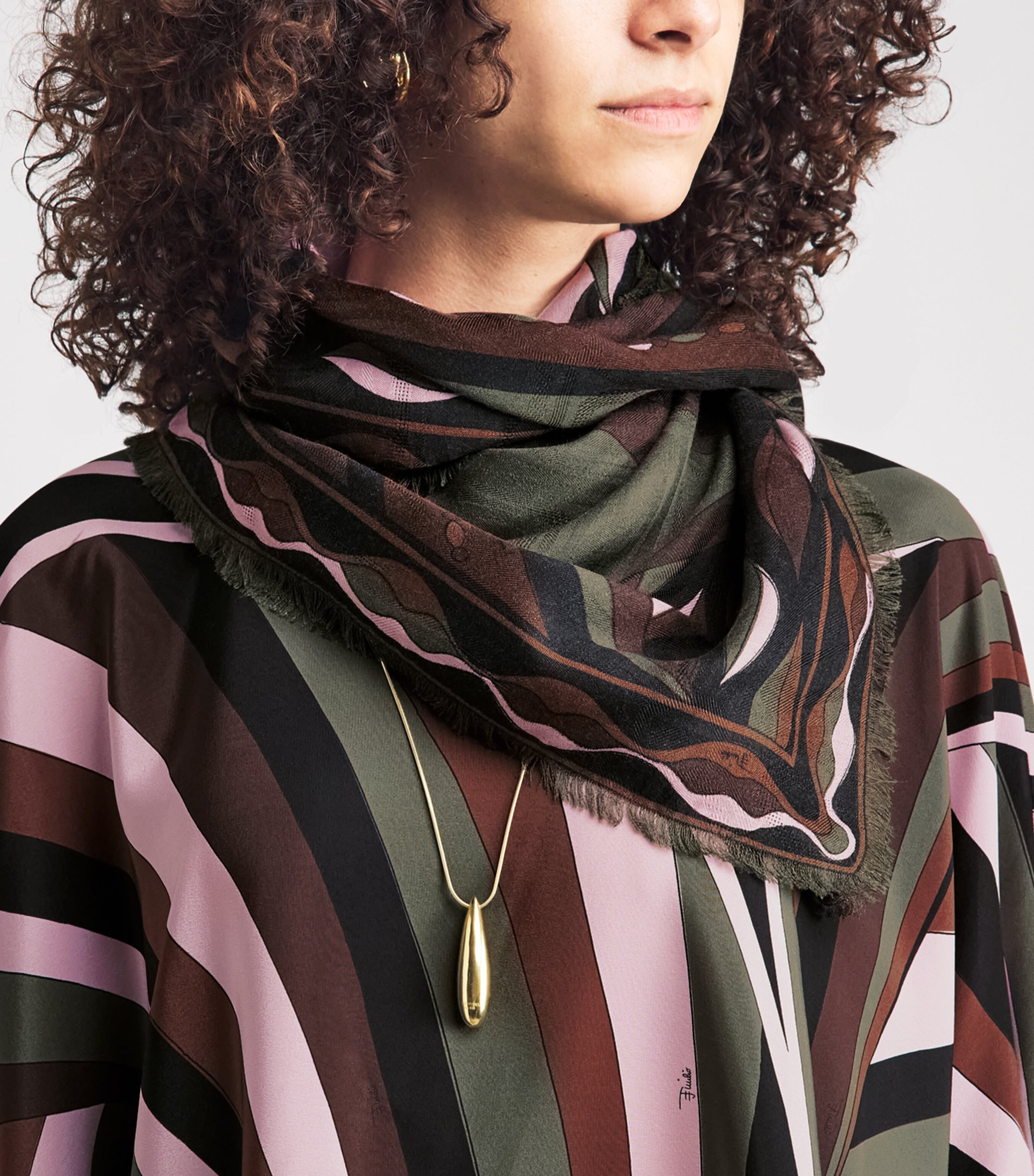 PUCCI Wool-Silk Dune Print Pashmina Khaki Pink Image 2
