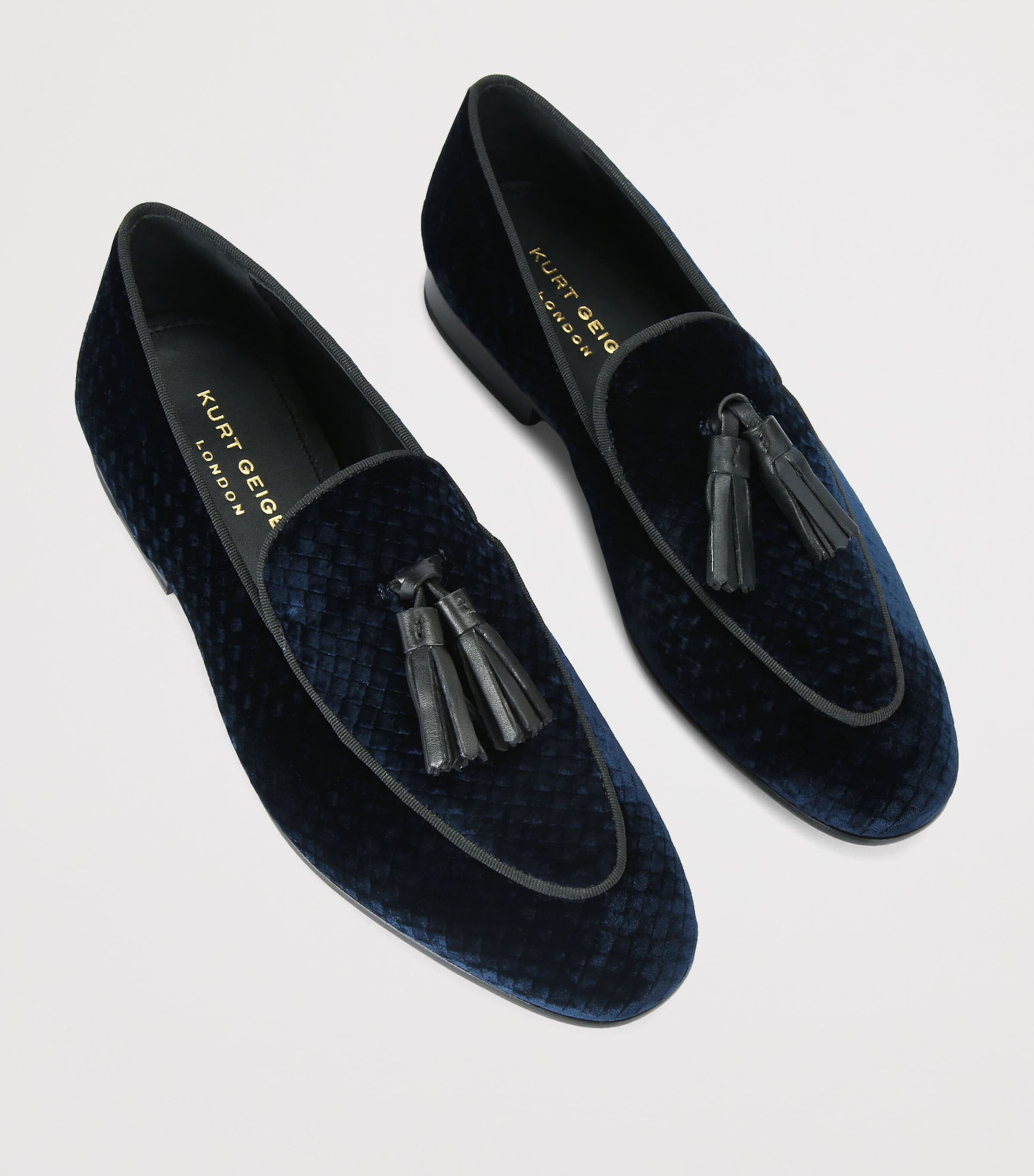 Velvet Snake-Embossed Bedford Tassel Loafers NAVY Image 4