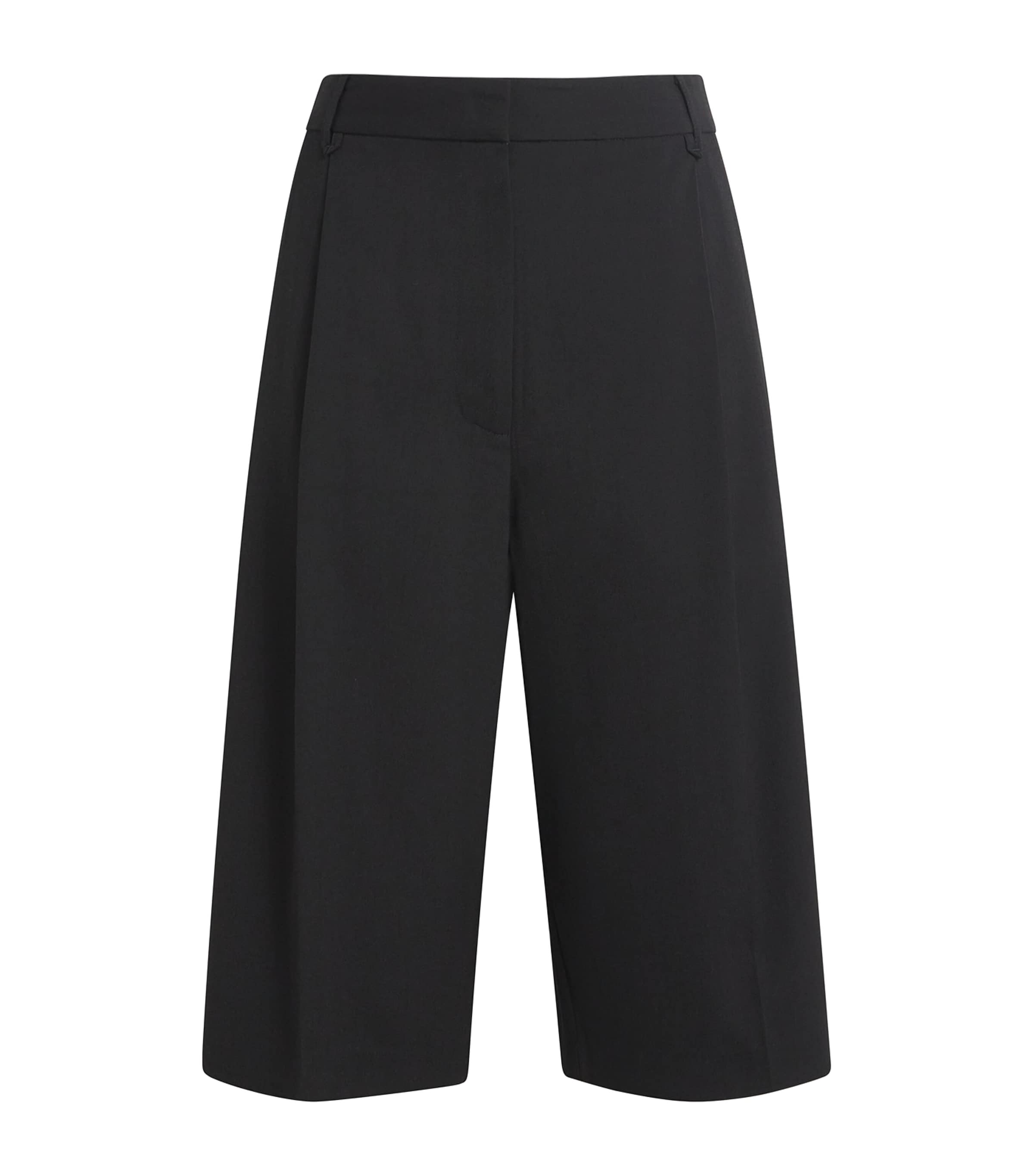 Camilla And Marc Lincoln Bermuda Shorts In Black