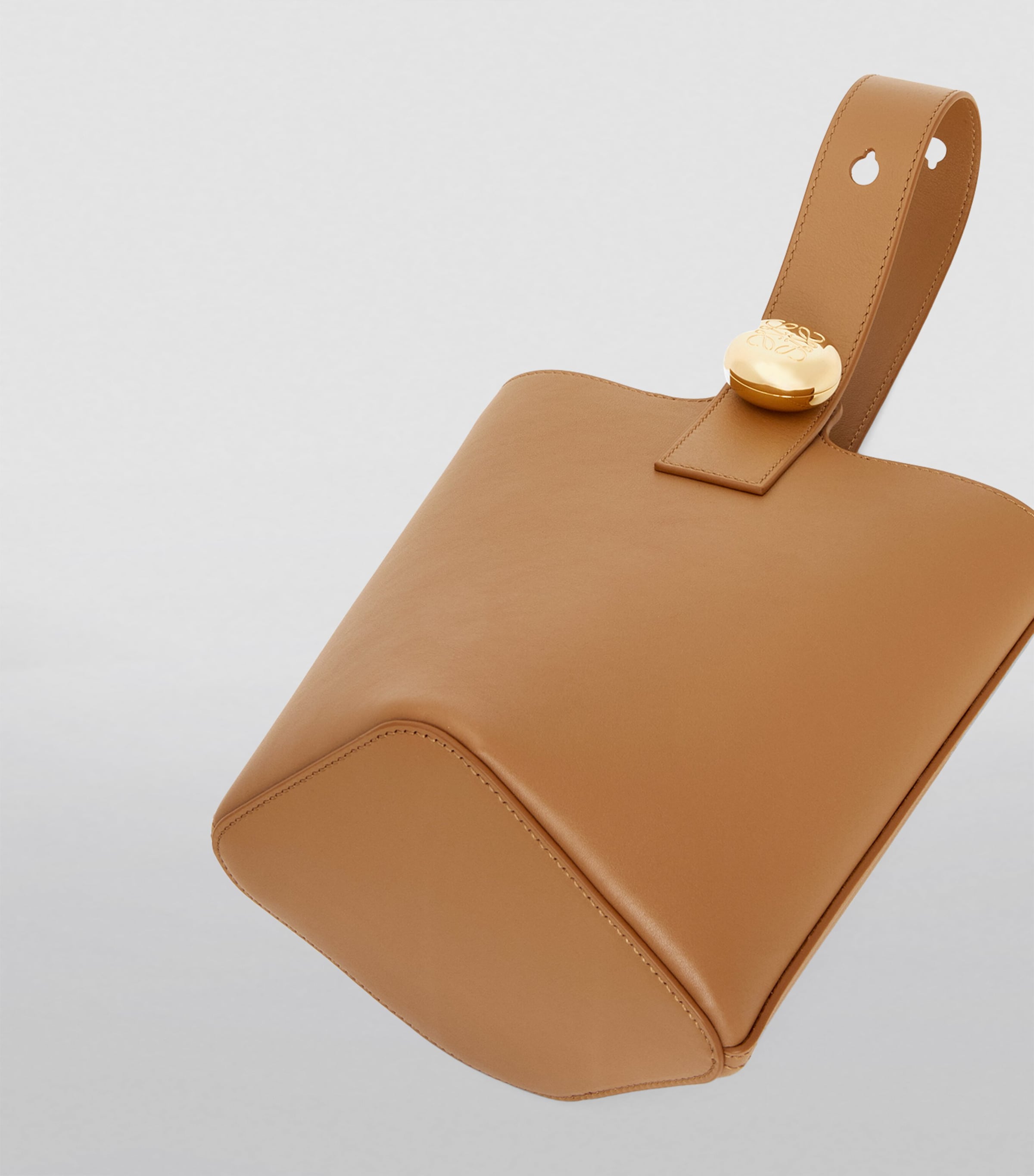 Mini Leather Pebble Bucket Bag OAK Image 6