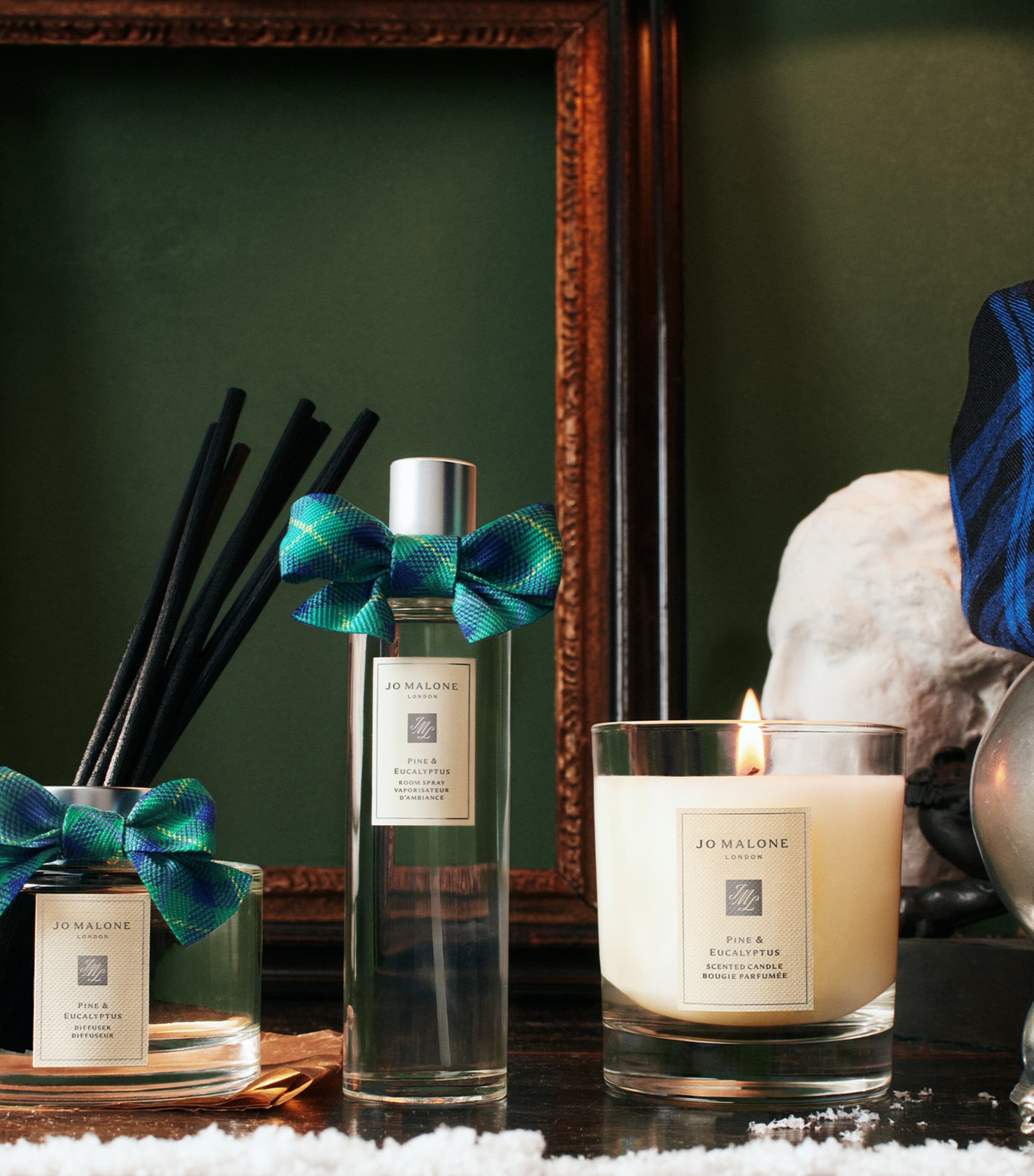 Jo Malone London Pine & Eucalyptus Diffuser (165ml) Image 3