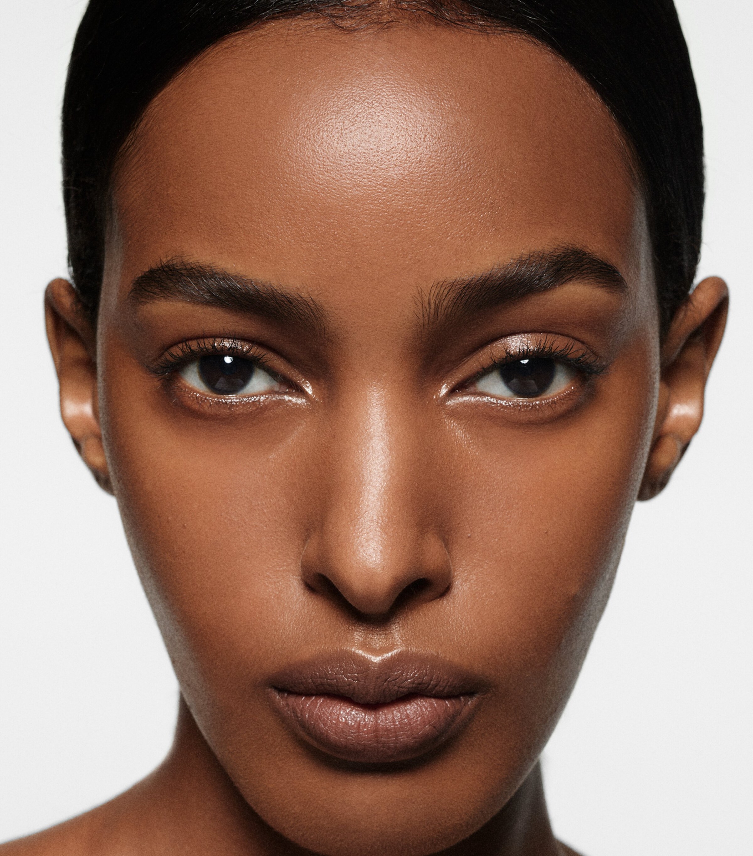 The Concealer Pen DK2 Image 2