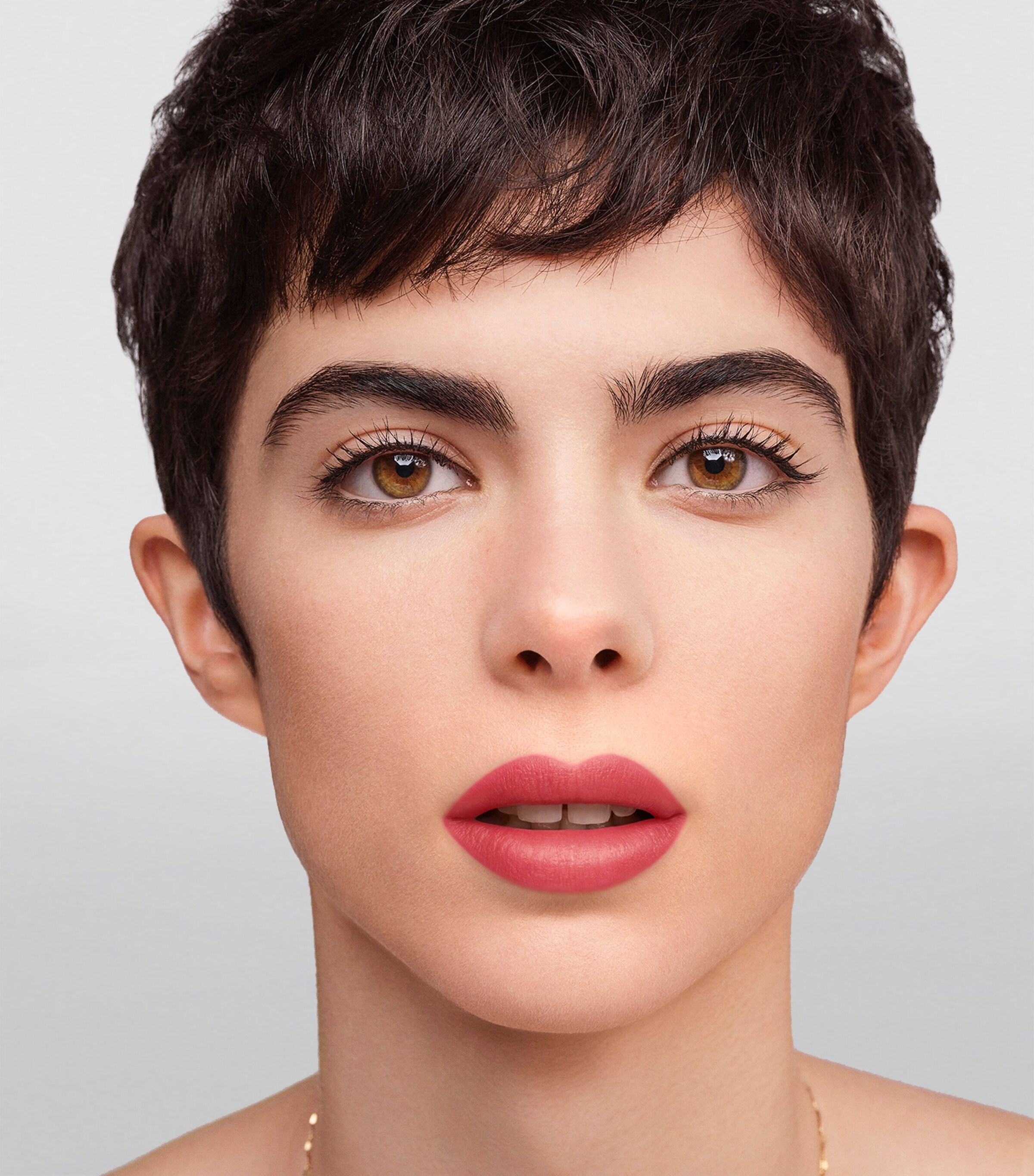 Carolina Herrera Nude Couture Blur Matte Lipstick Refill Pink Image 4