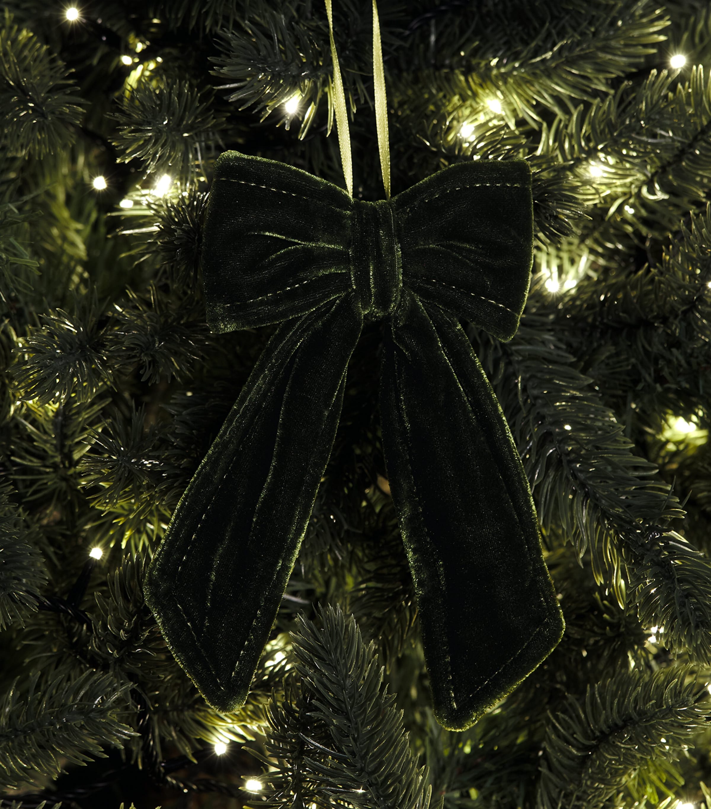 Luxury Garland Mini Velvet Bow Tree Decoration Deep Green Image 2